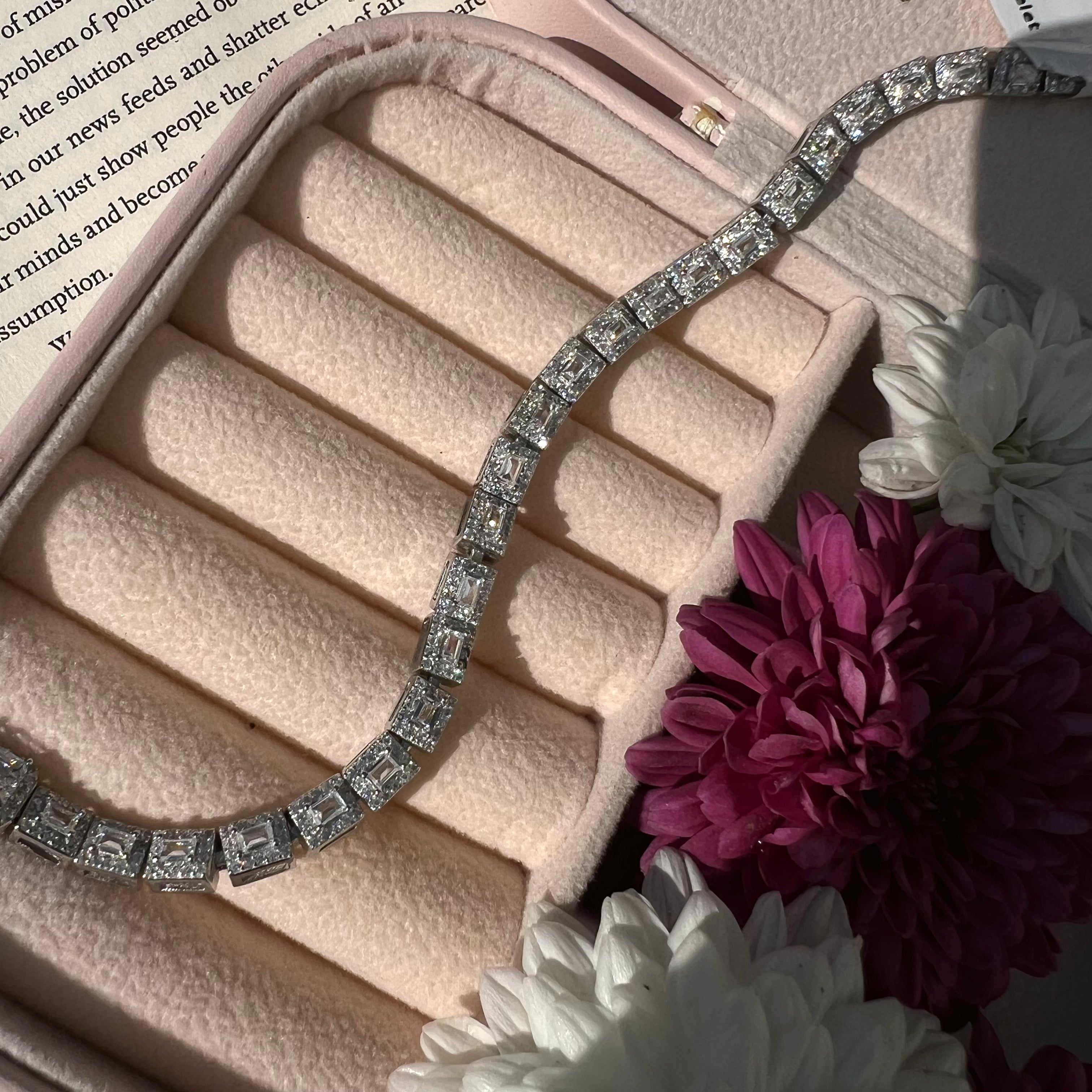 Aurora Snow Gleam Tennis Bracelet