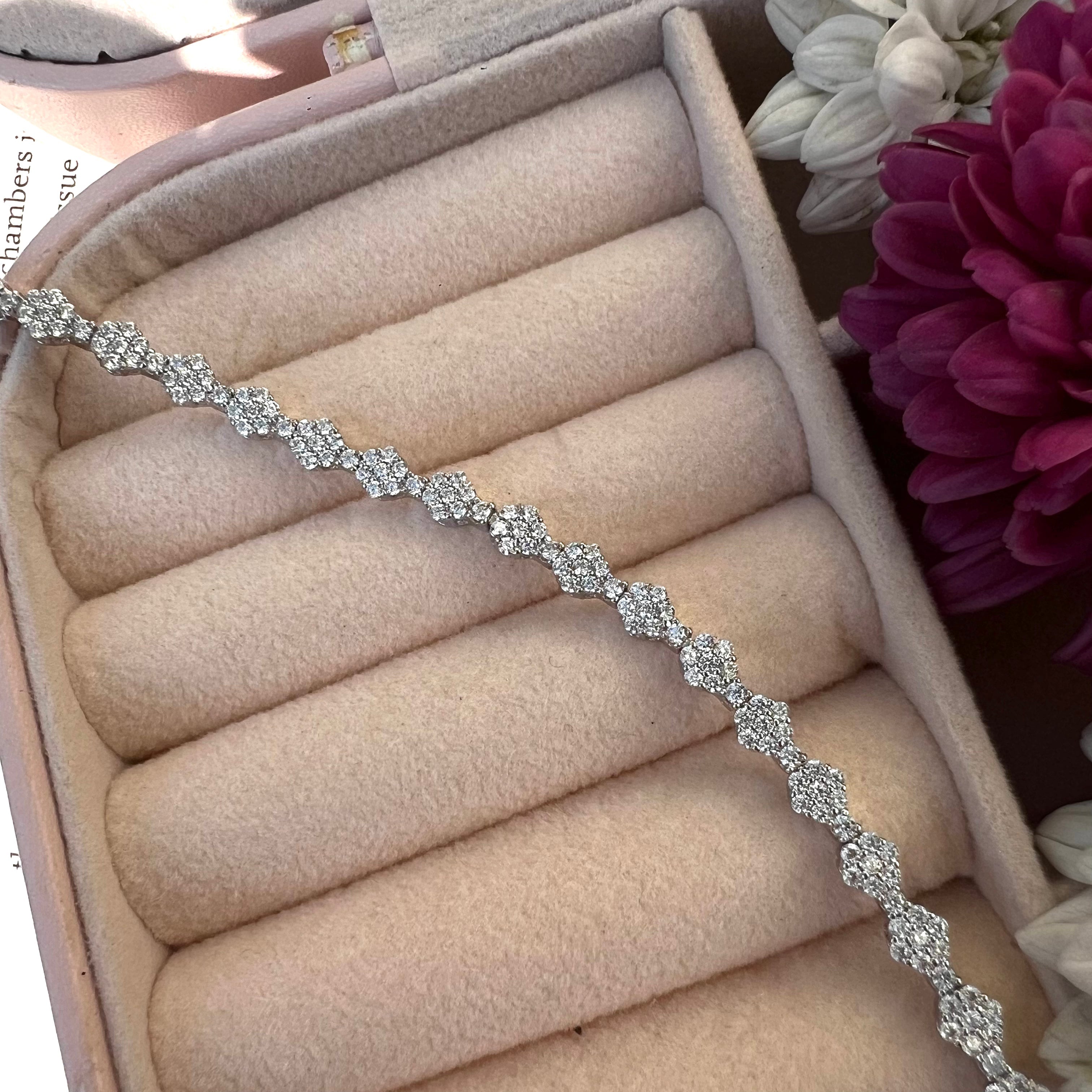 Aurora White Halo Tennis Bracelet