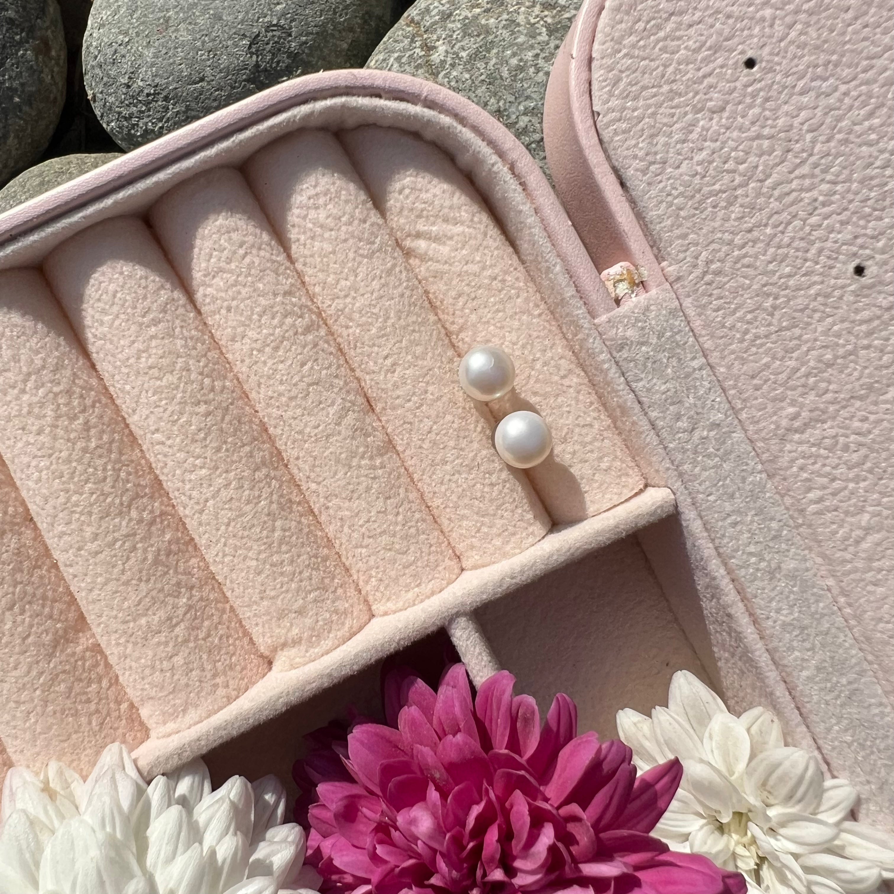 Everyday Pearl Studs