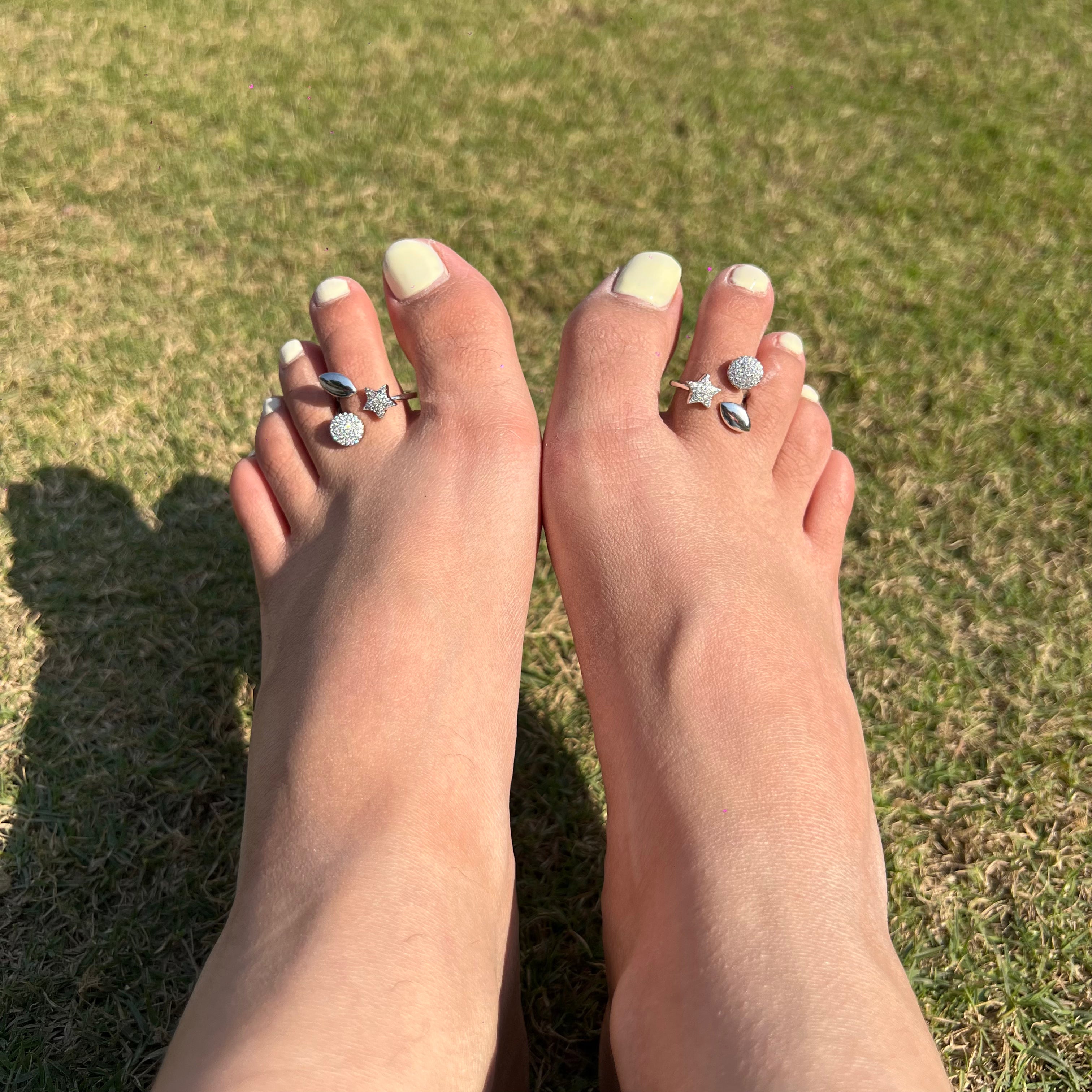 Eclipse Charm Toe Rings