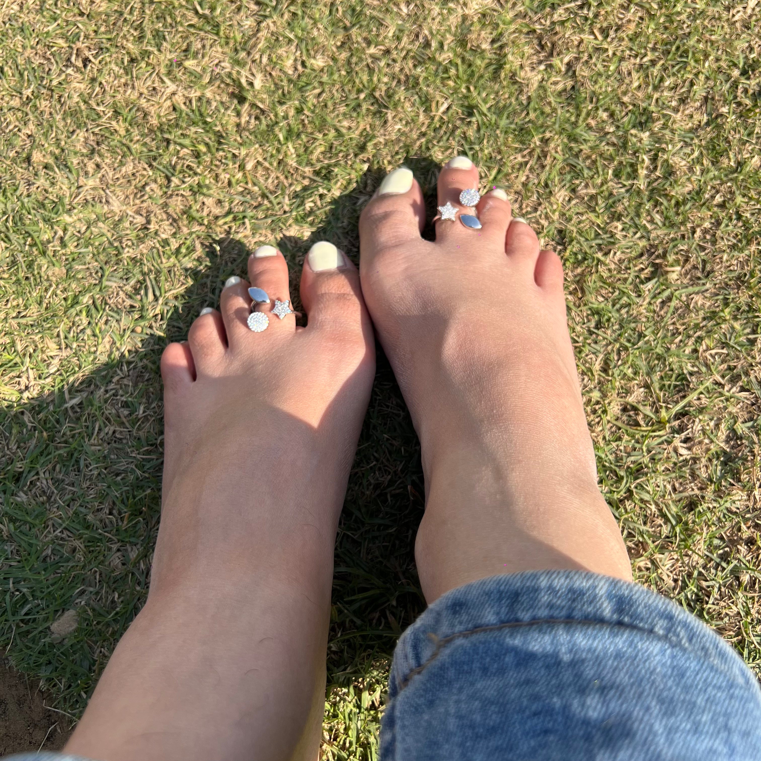 Eclipse Charm Toe Rings