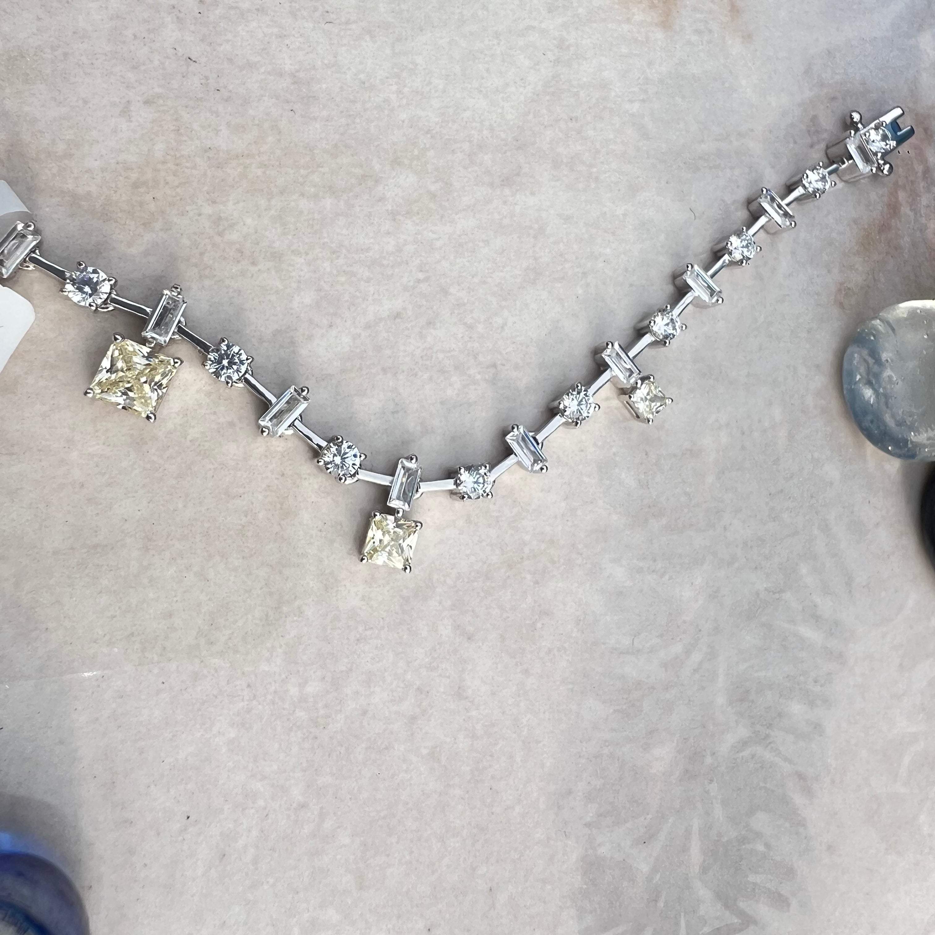 Subtle Spark Bracelet