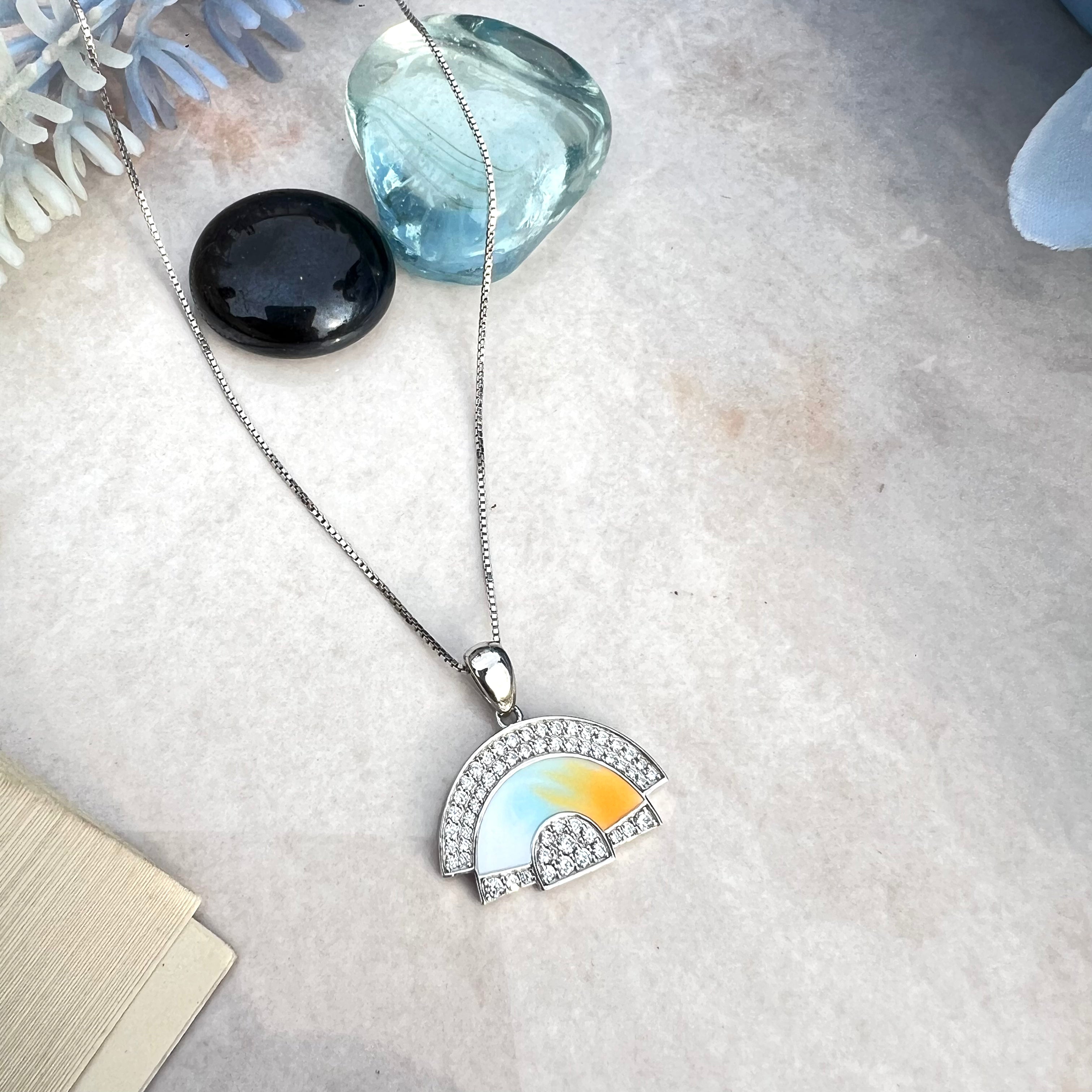 Noire Rainbow Pendant