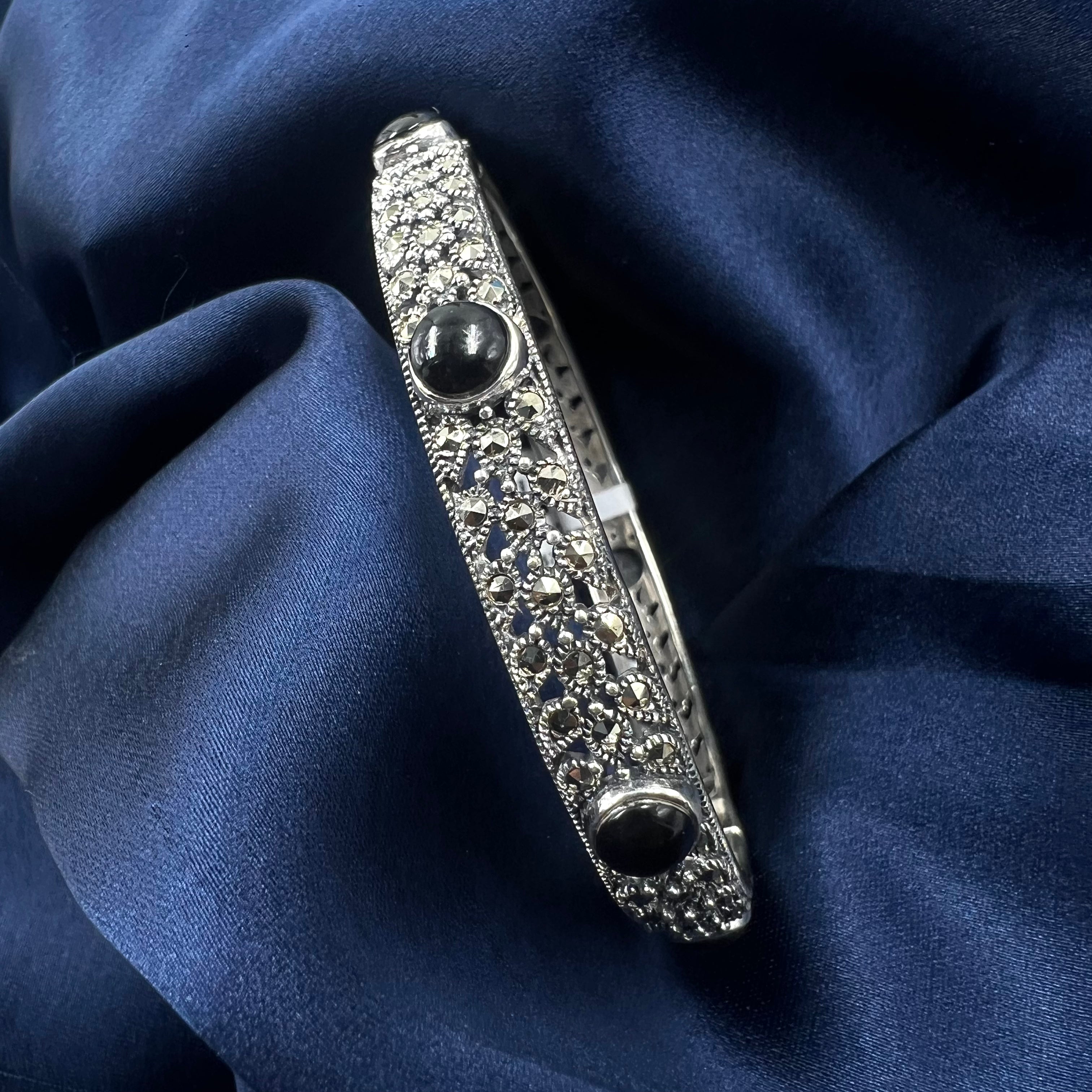 Noire Black Beads Bangle