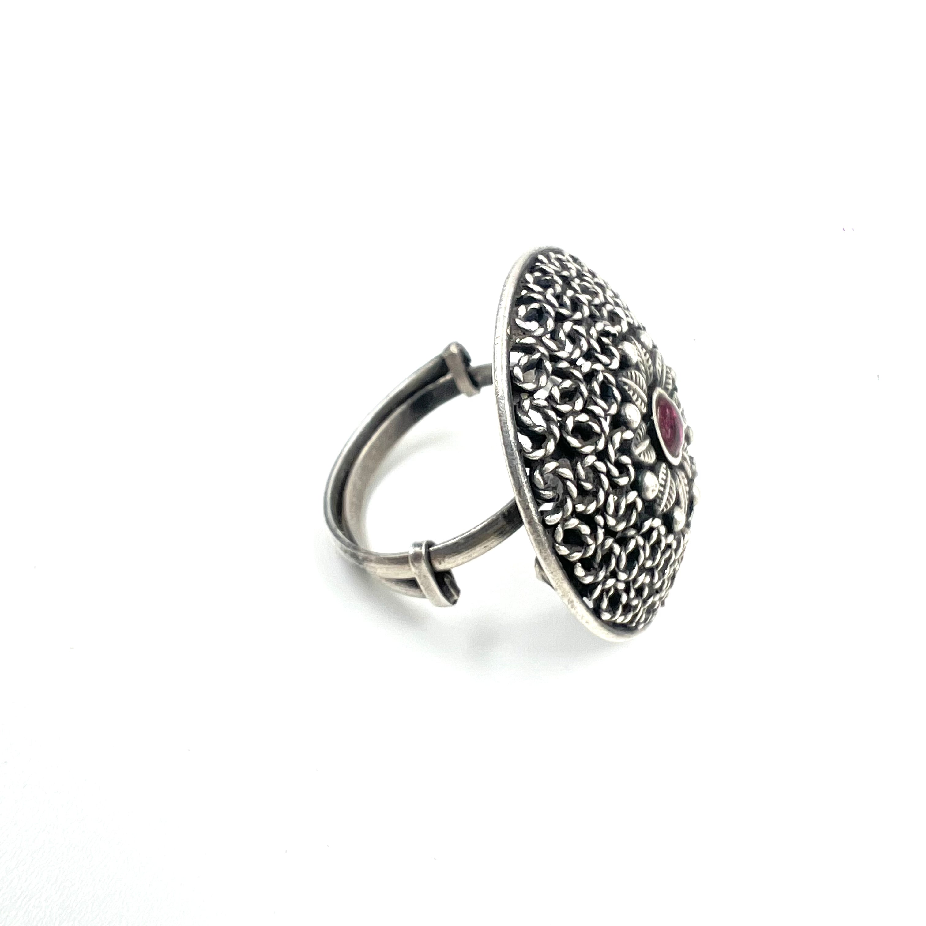 Kolha Noir Ring