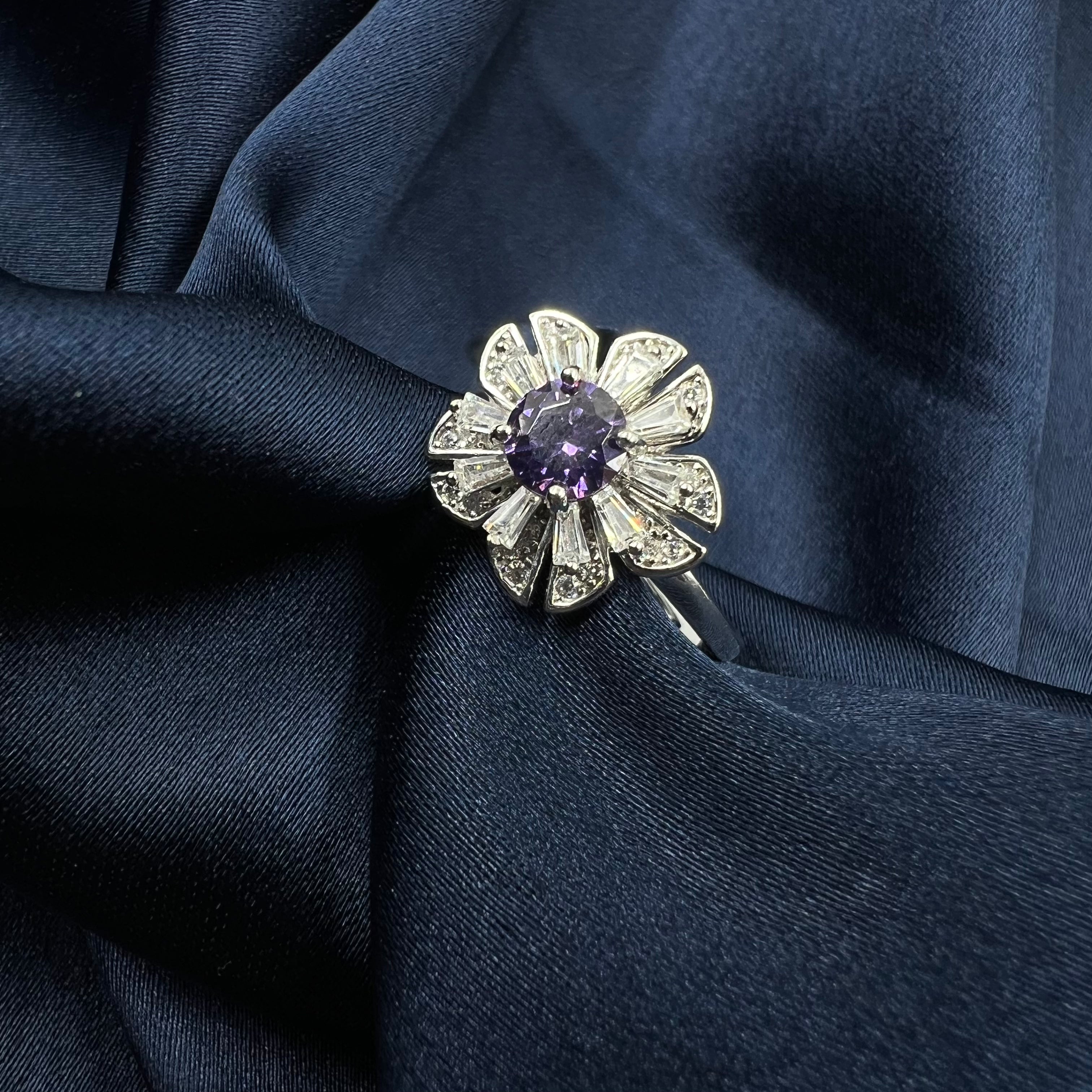 Violet Kiss Ring