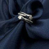 Hug Ring