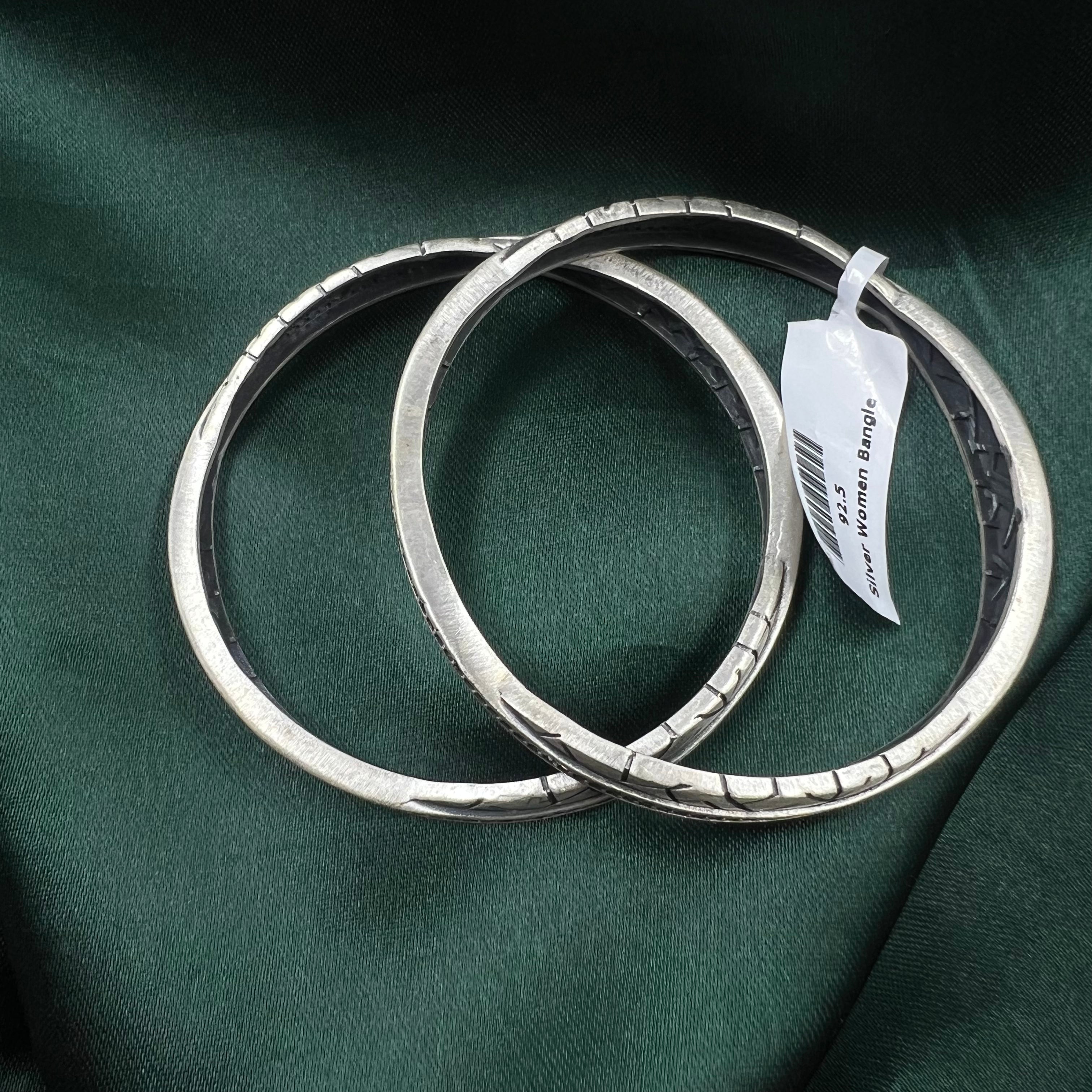 aria bangles design
