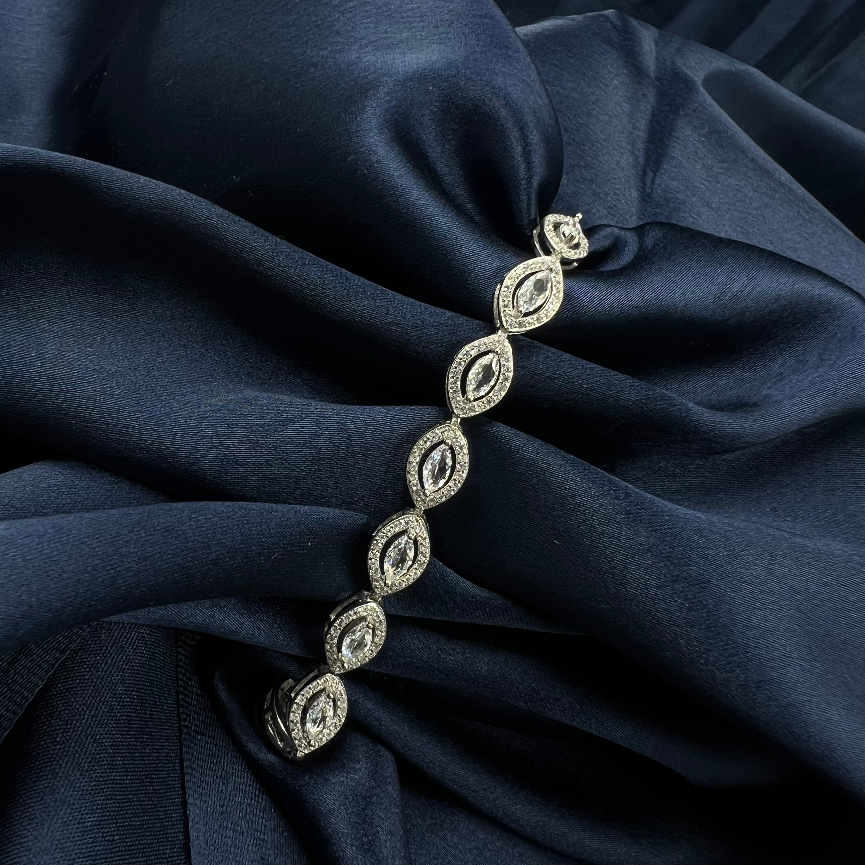 Aurora Eterna Shine tennis bracelet in 925 silver