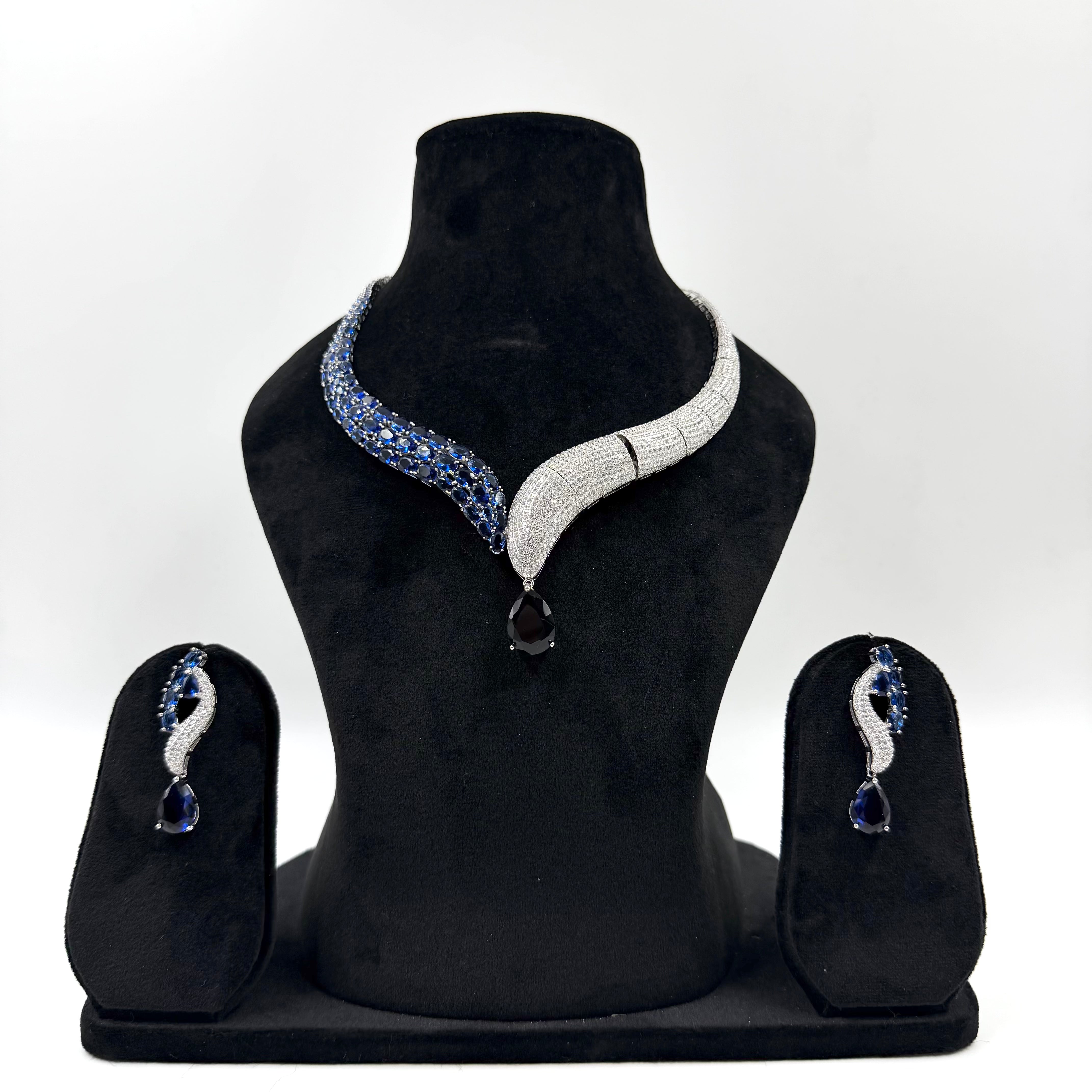 Blue snake necklace in 925 silver