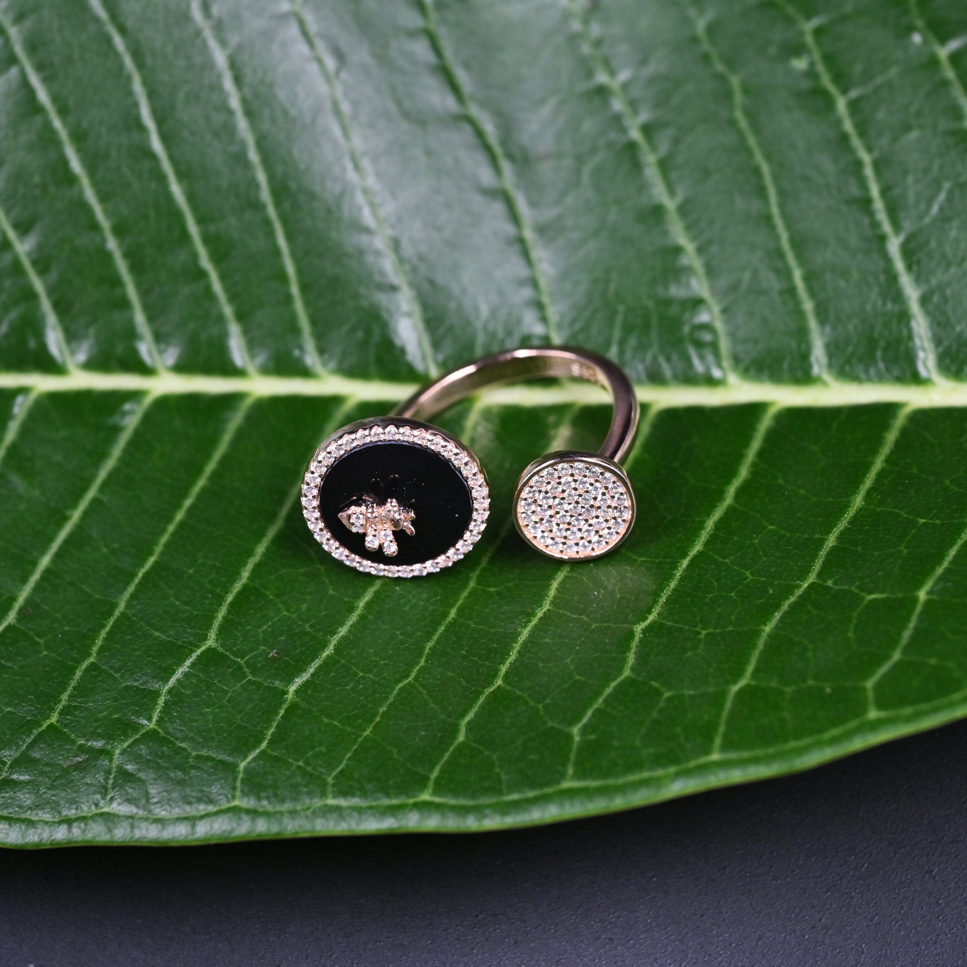 Dark gem Noctura ring design