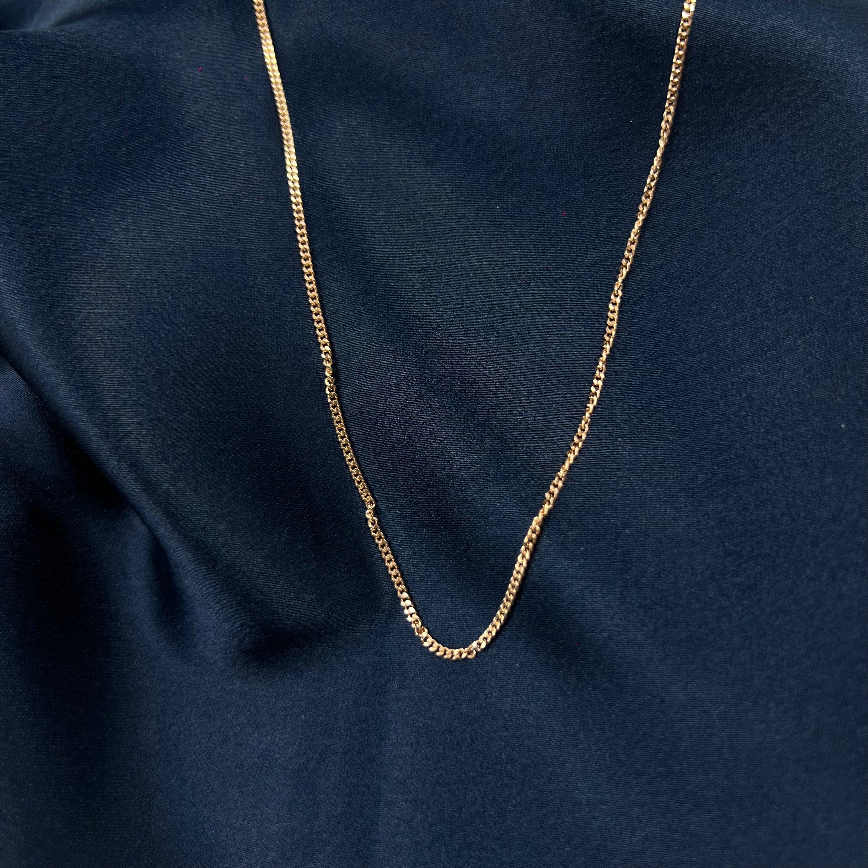 Elegant rosegold chain design