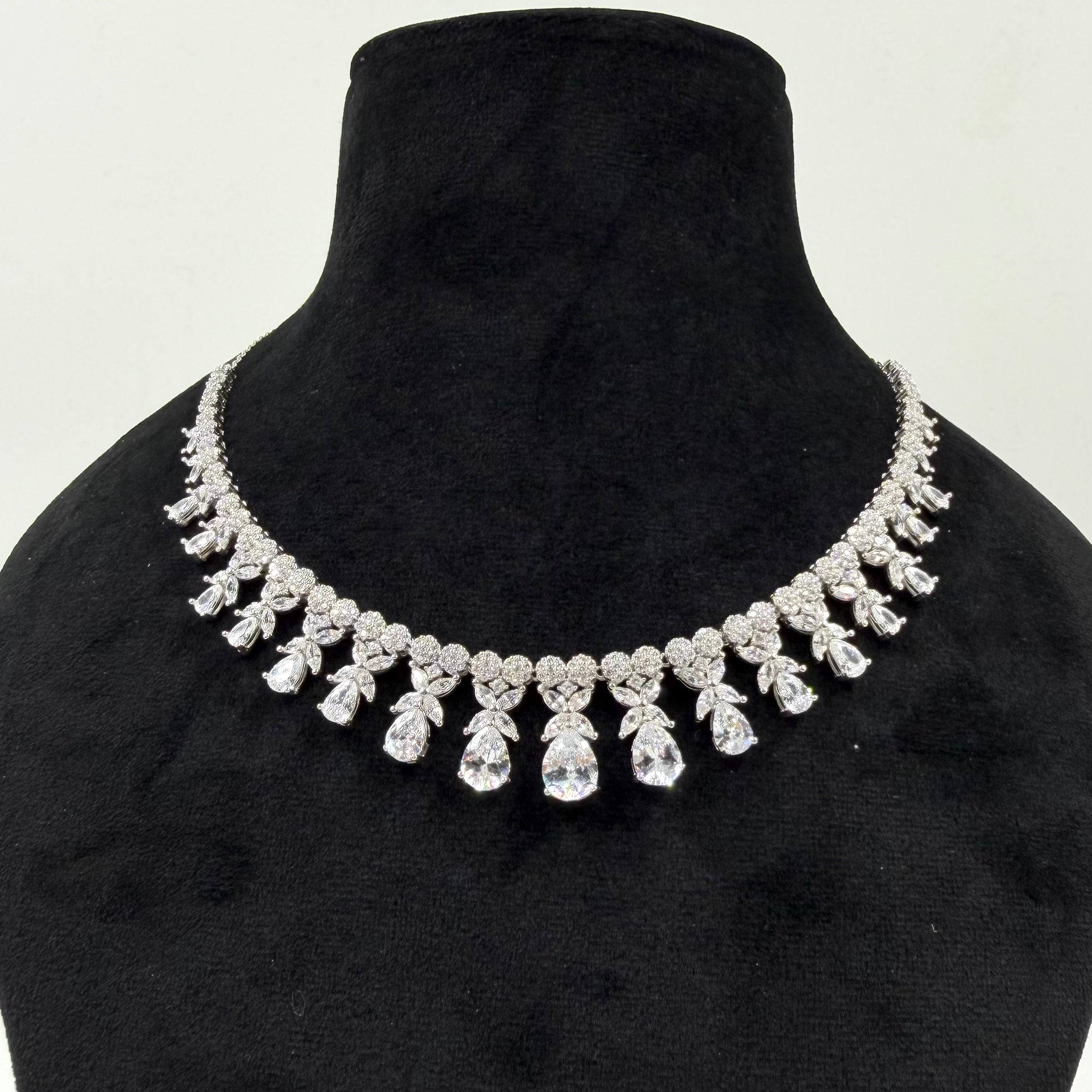 Elegant white stone necklace for women