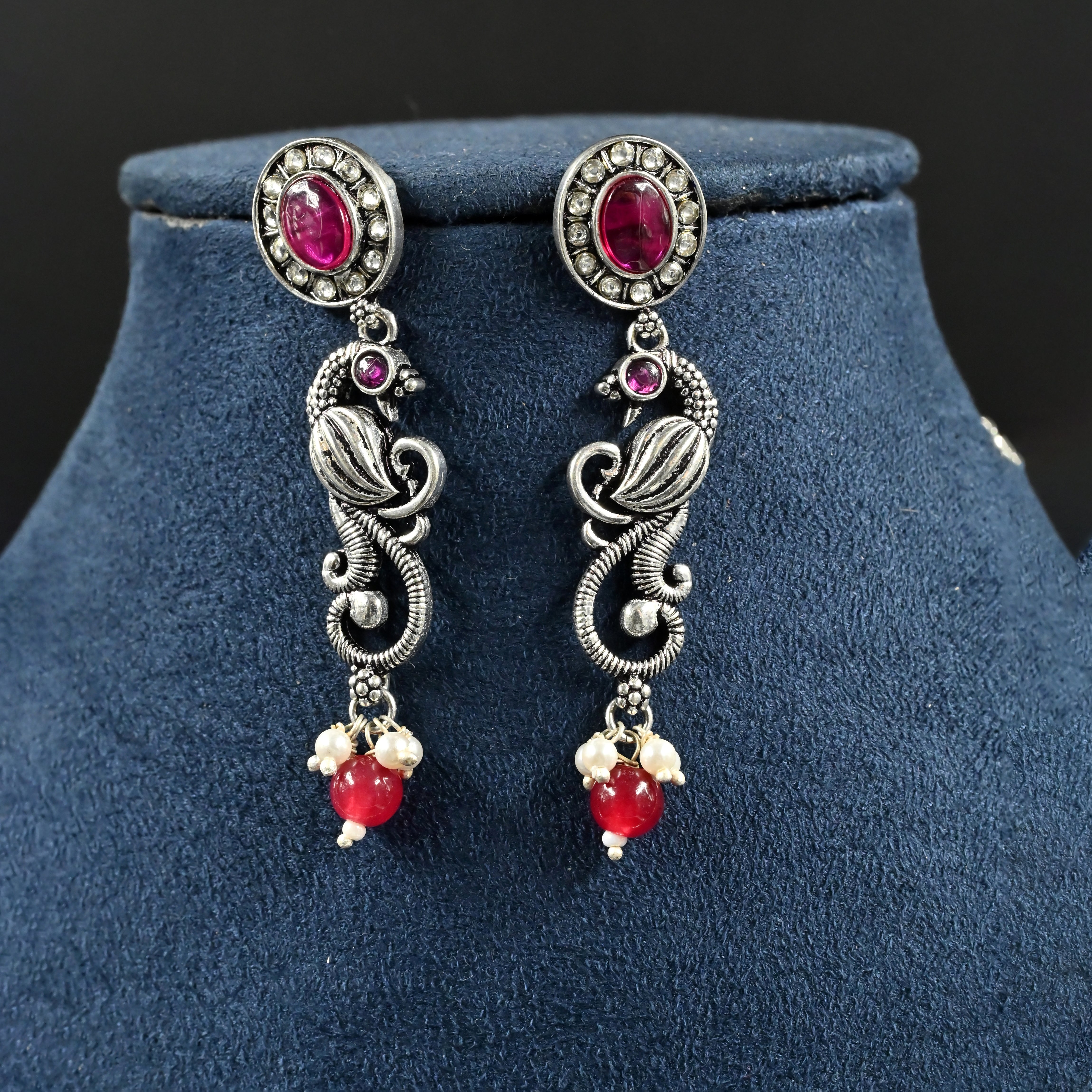 Heritage silver necklace set women