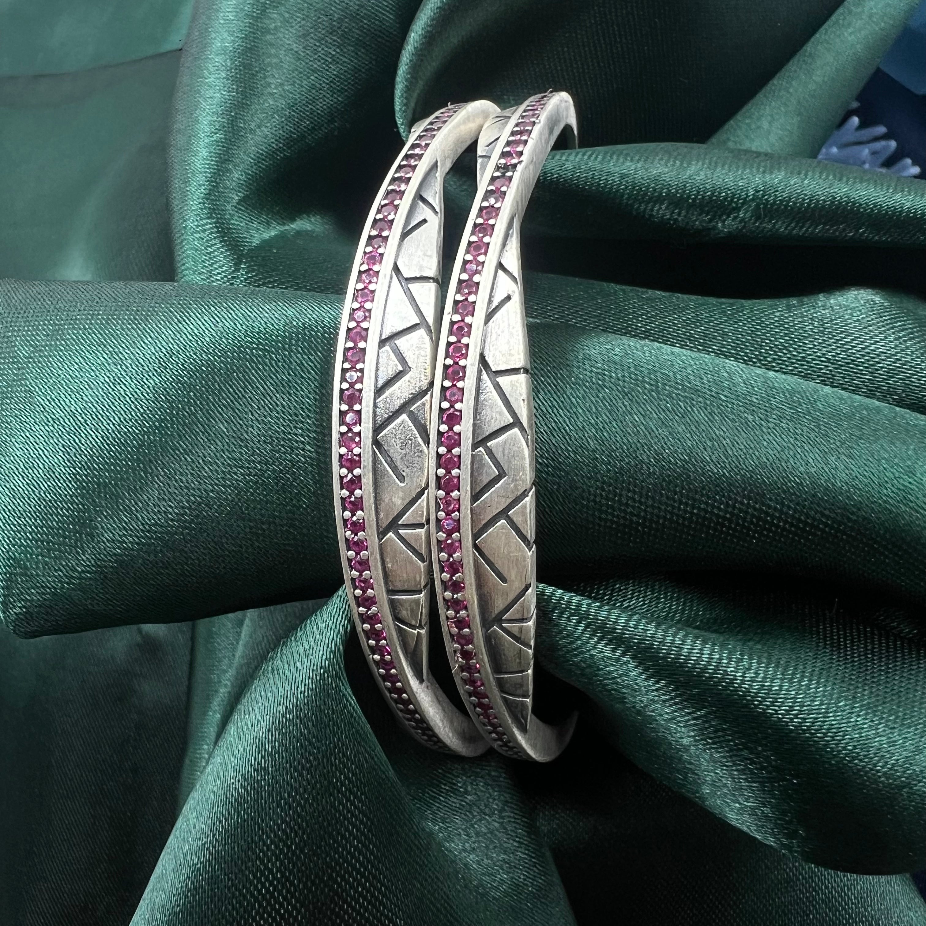 ladies aria bangles