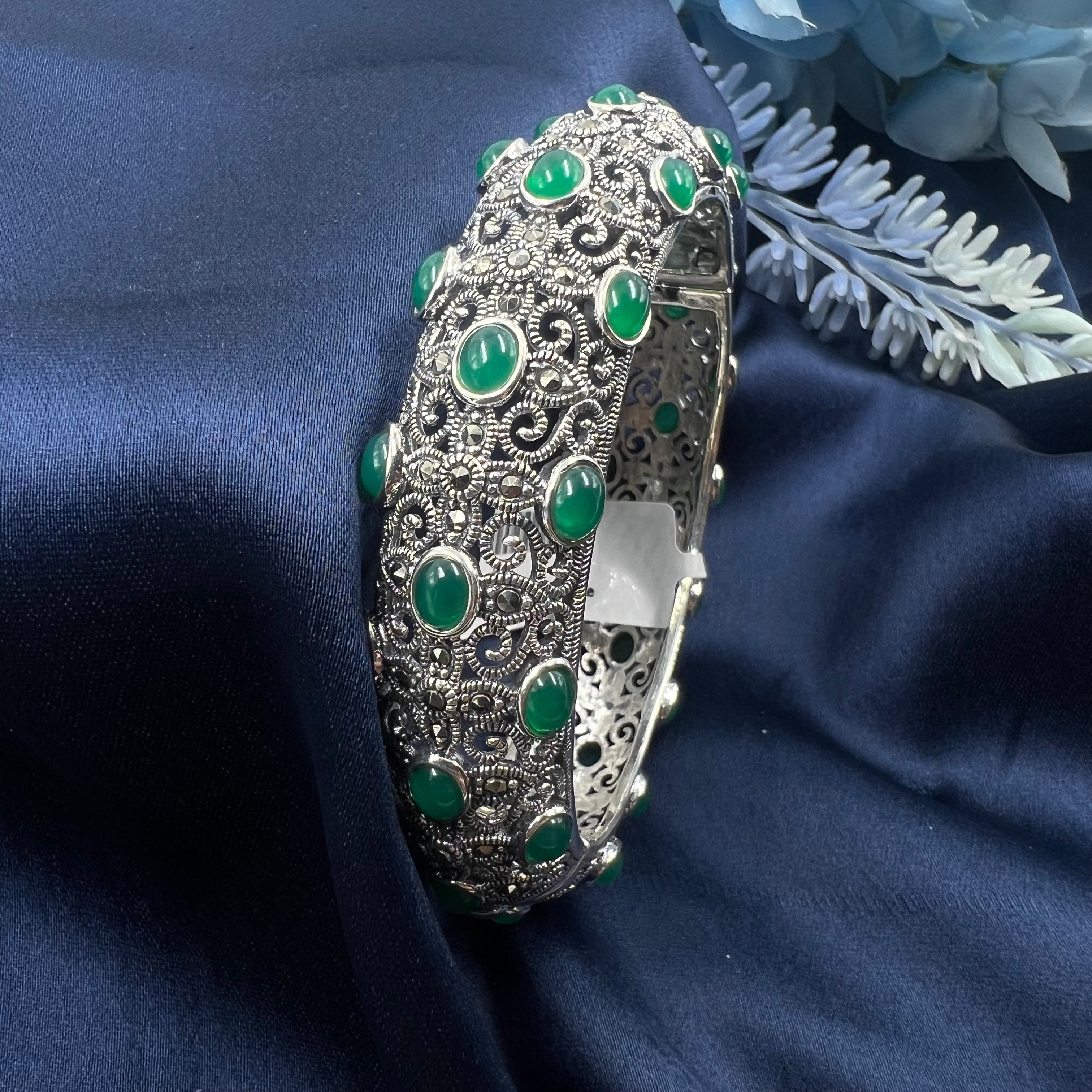 ladies raina bangle