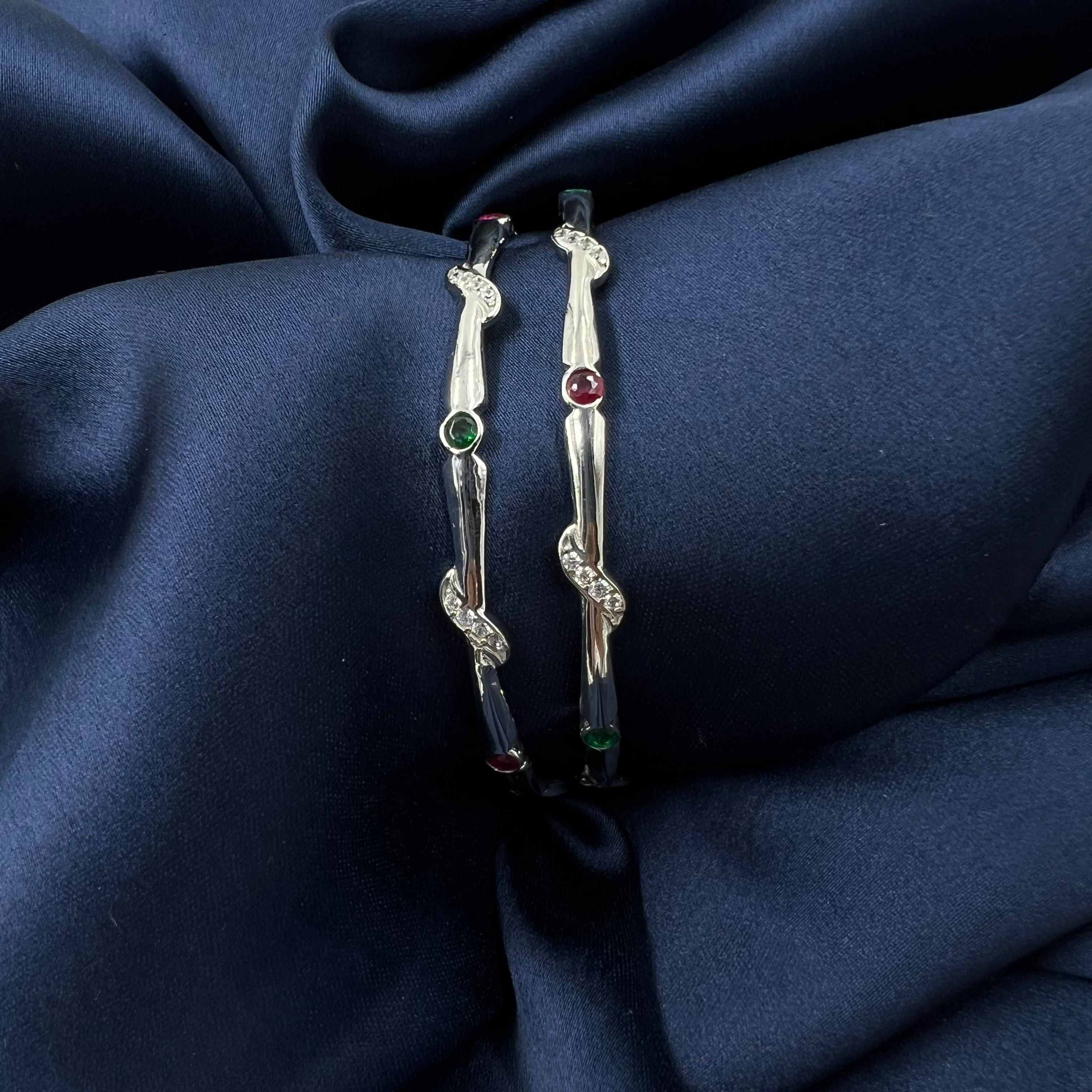 ladies reyna bangles
