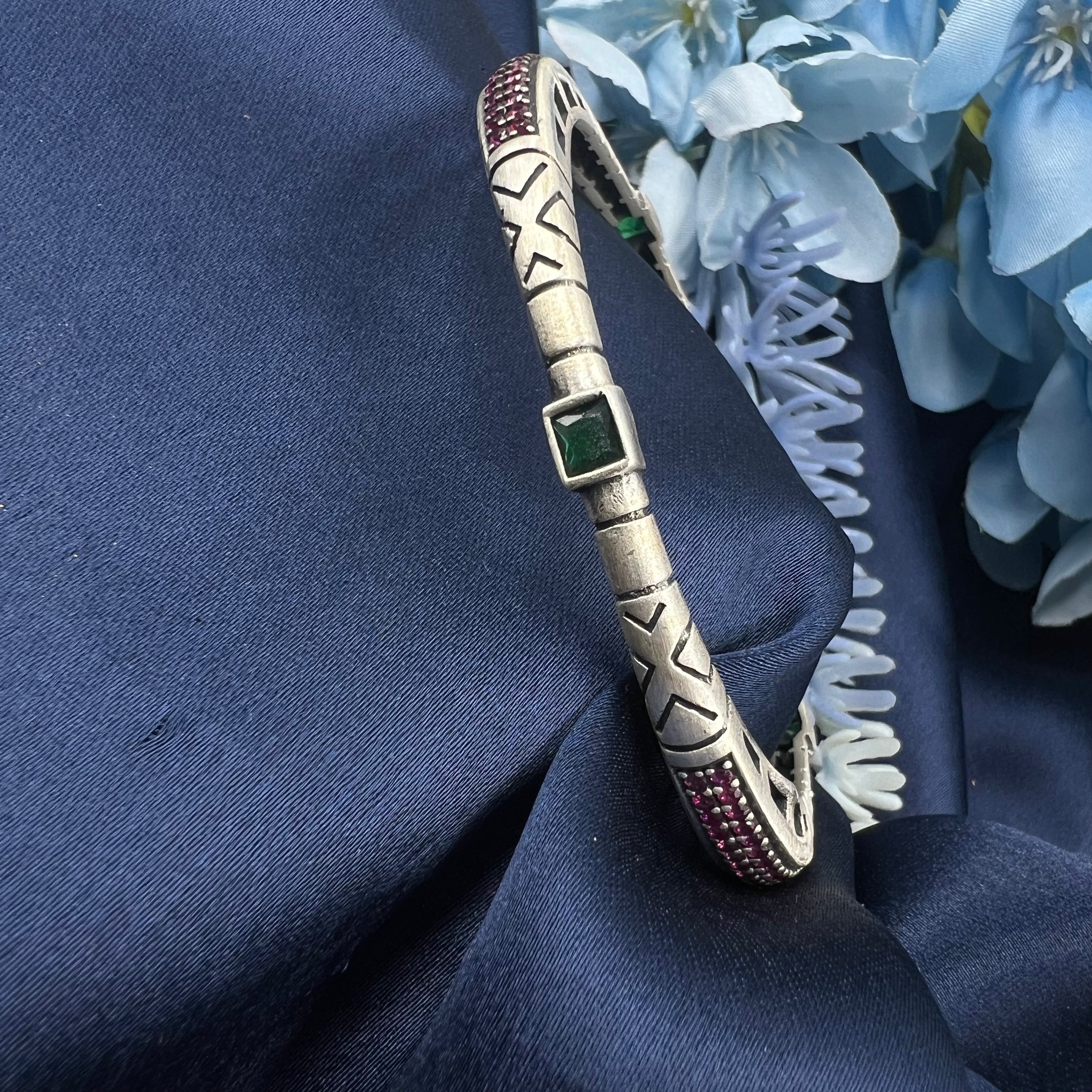 ladies riva bangles