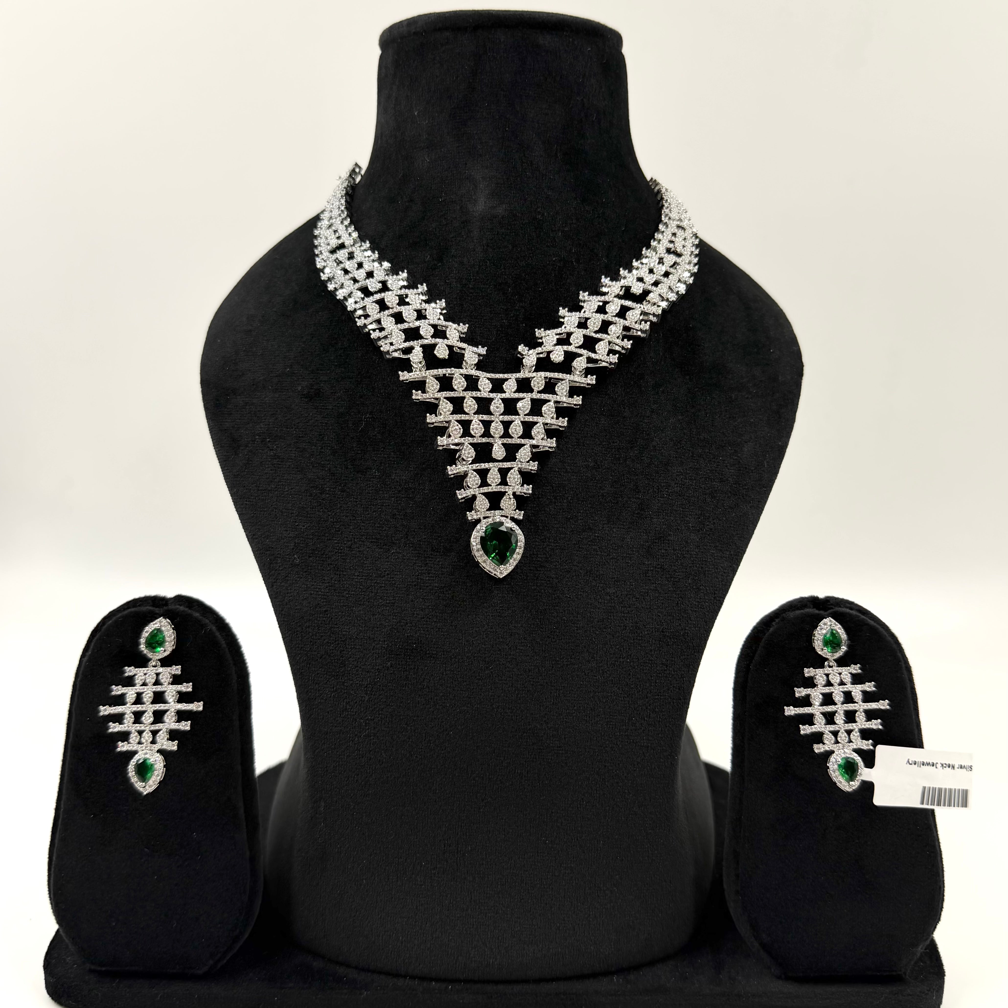 Luxury blue velvet necklace for festive wear