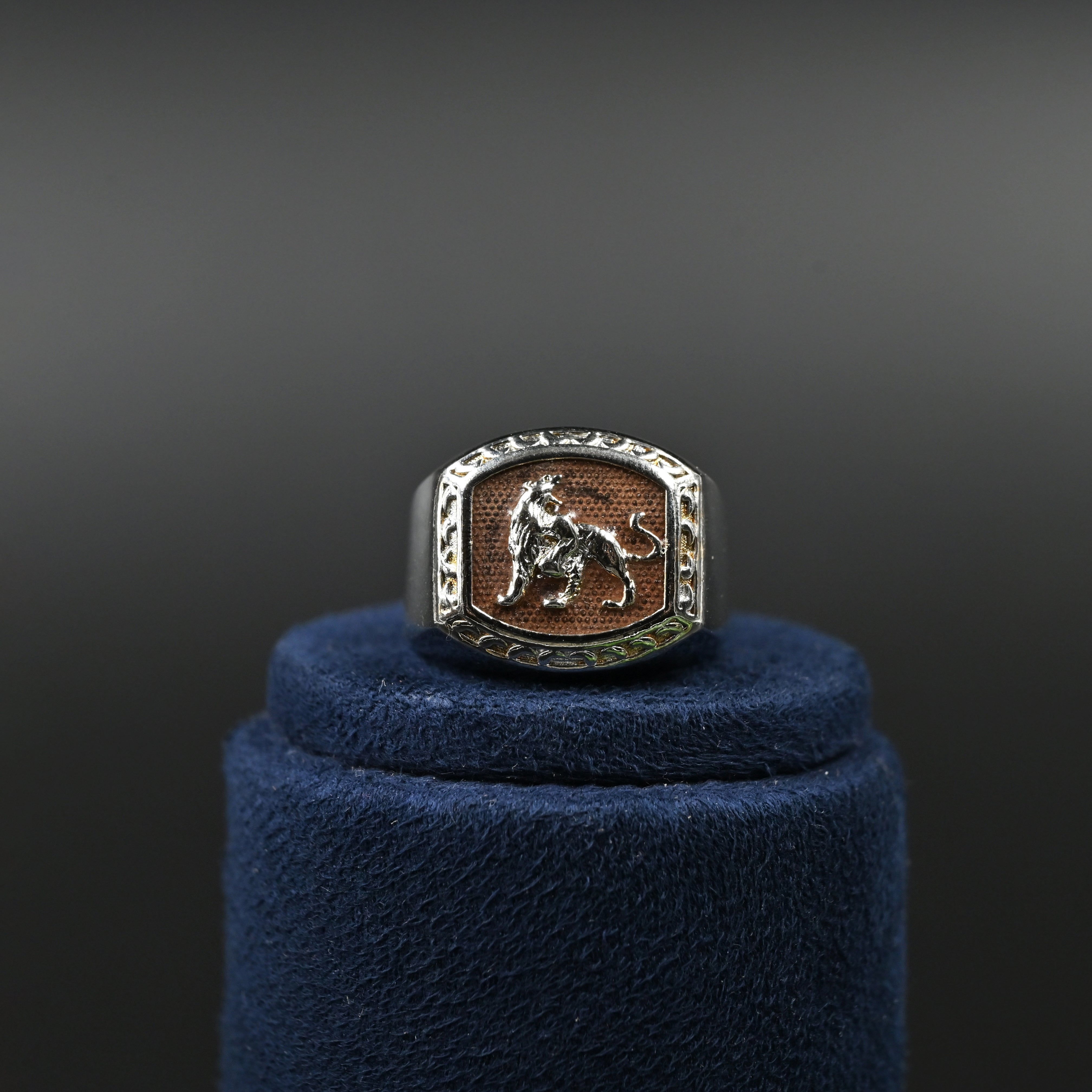 Majestic Lion Ring crafted in 925 silver