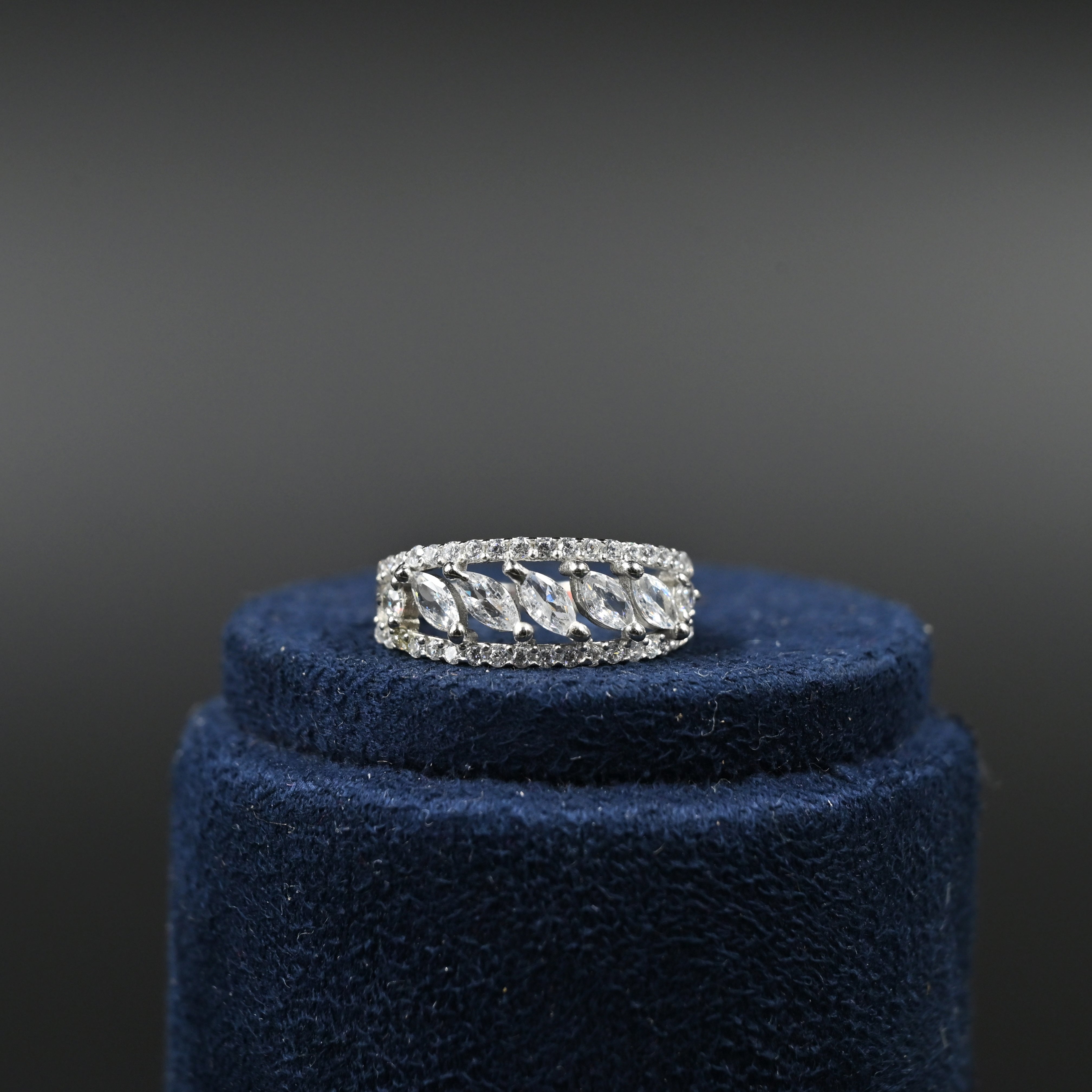 Nature-inspired vine silver ring design