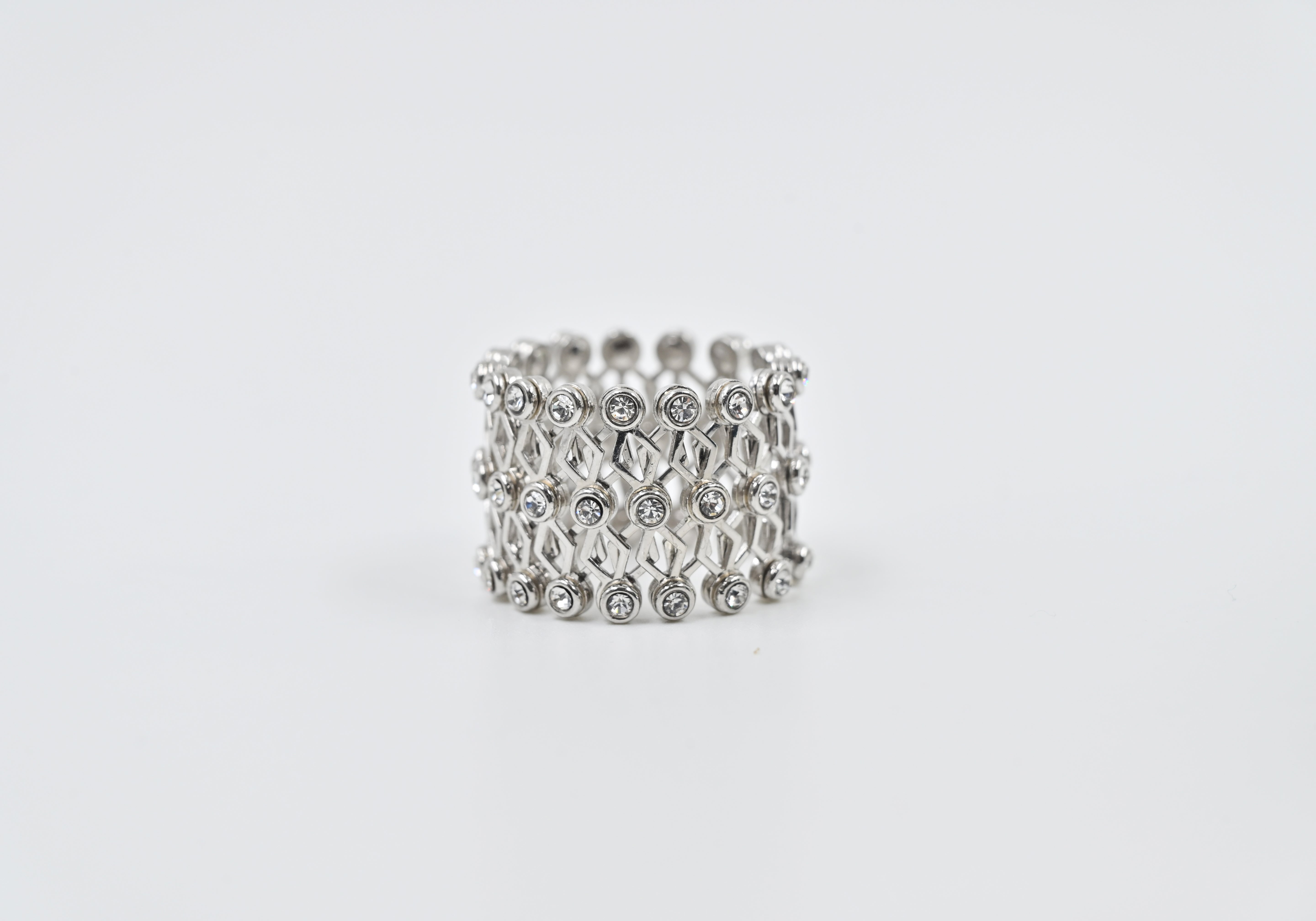 Openwork silver lattice ring