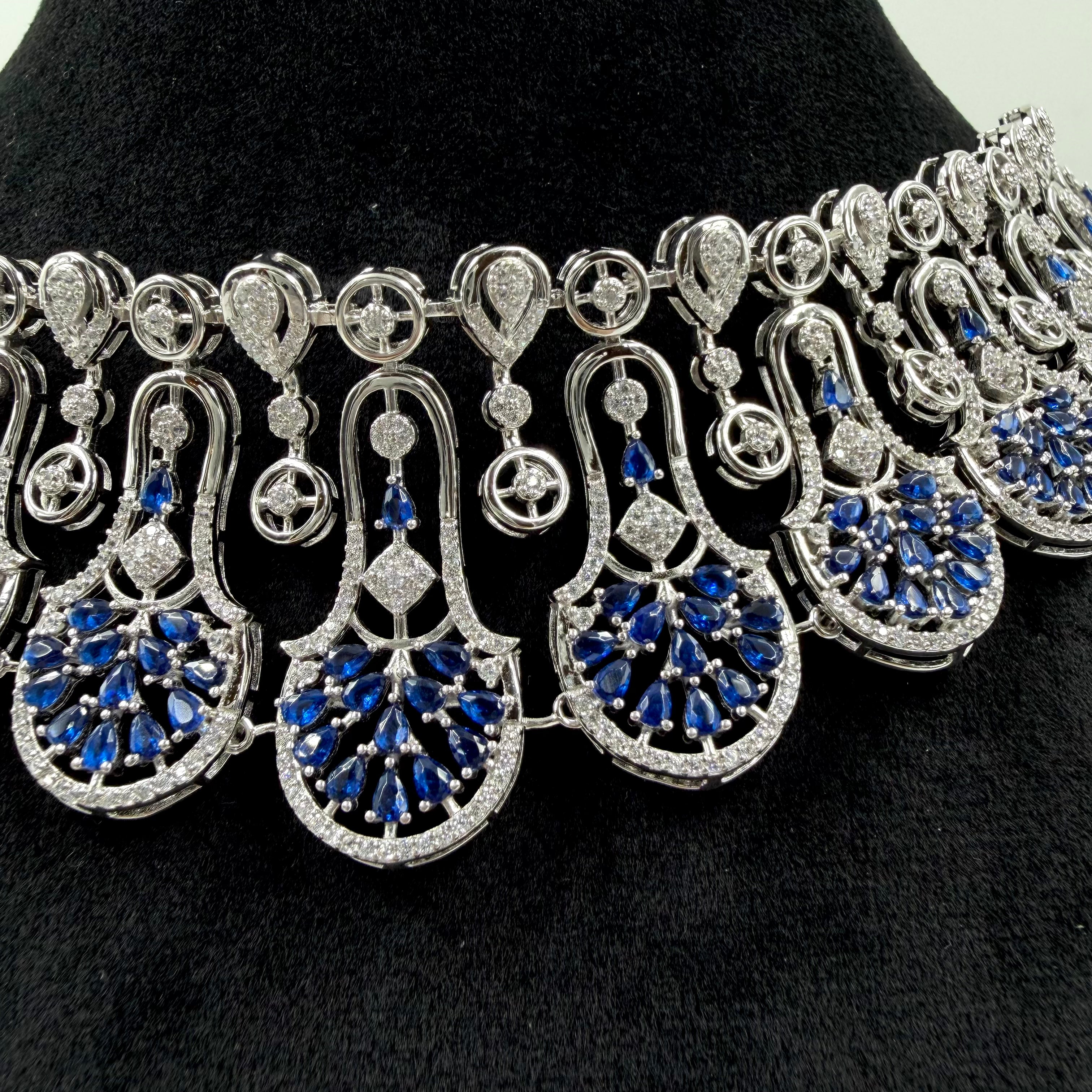 Royal blue heavy necklace from Janya