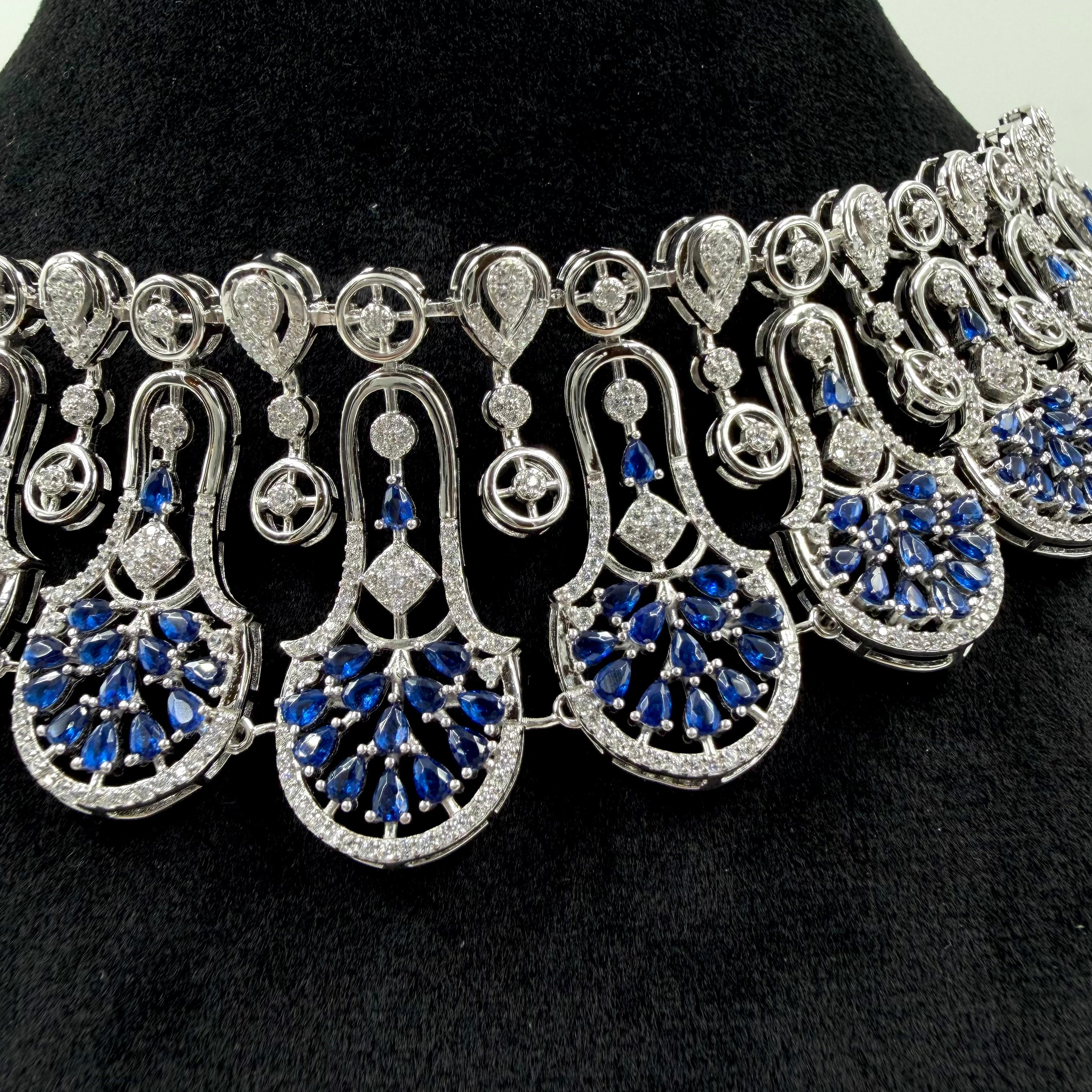 Royal blue heavy necklace from Janya