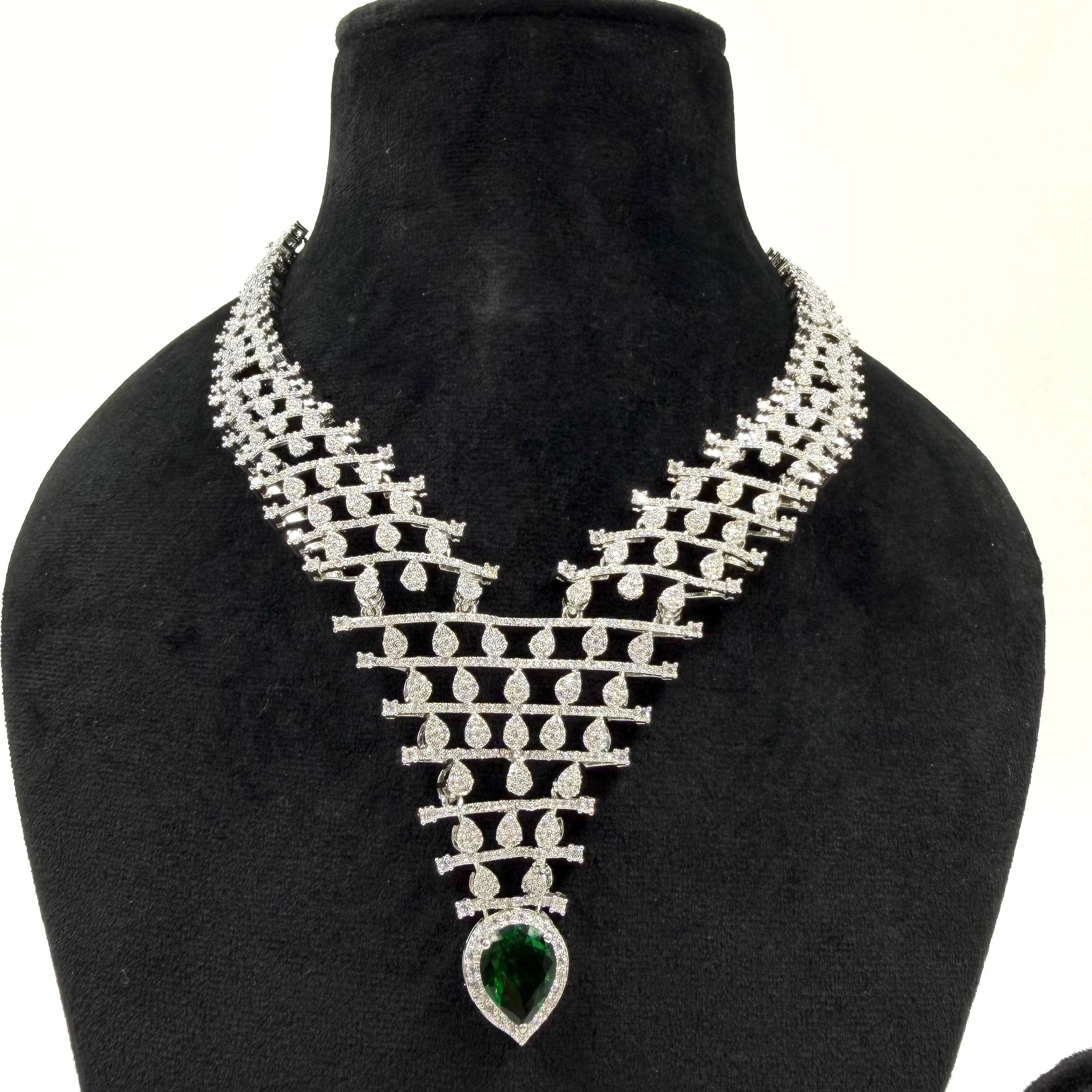 Royal blue velvet necklace by Janya