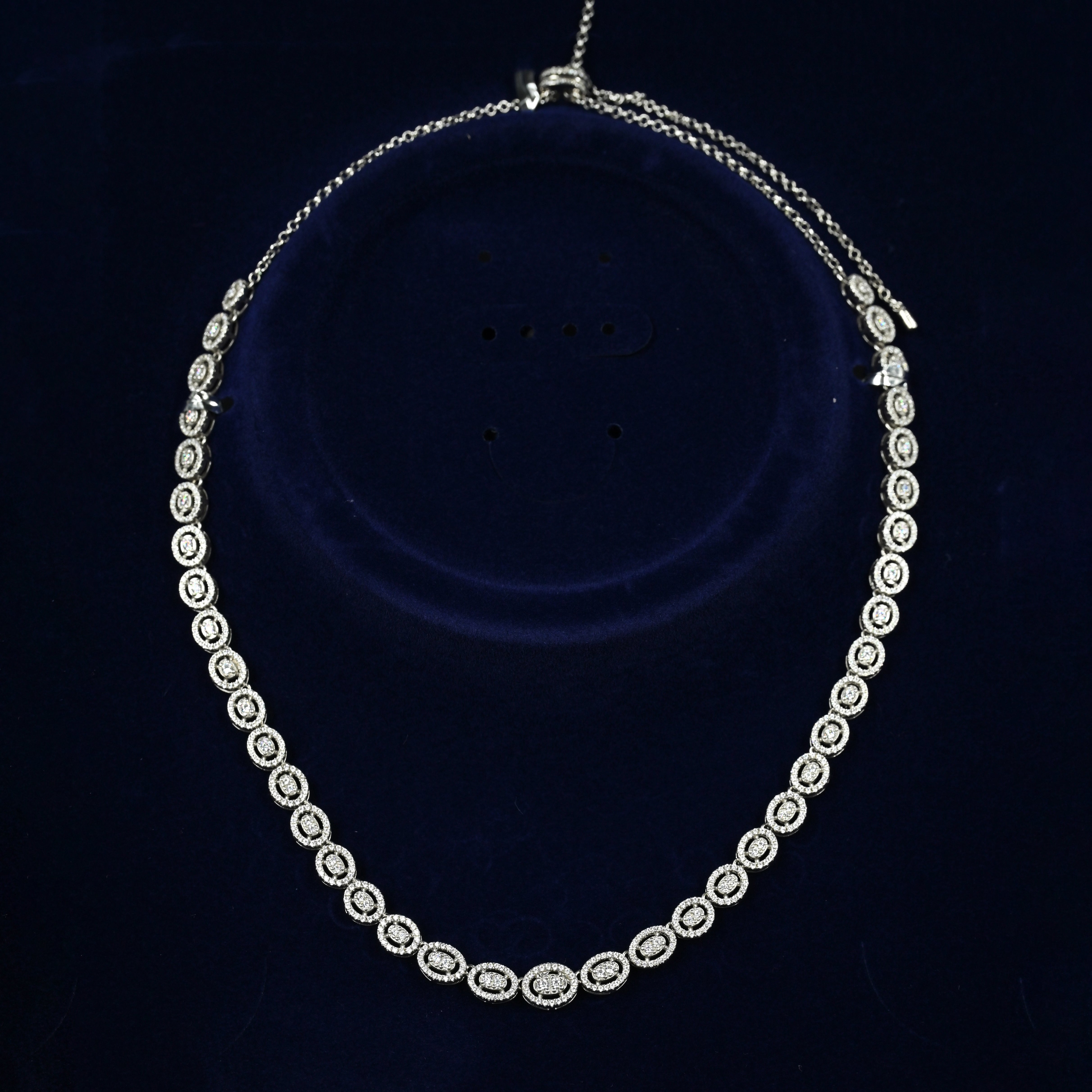 Silver crystal tennis necklace in 925 silver