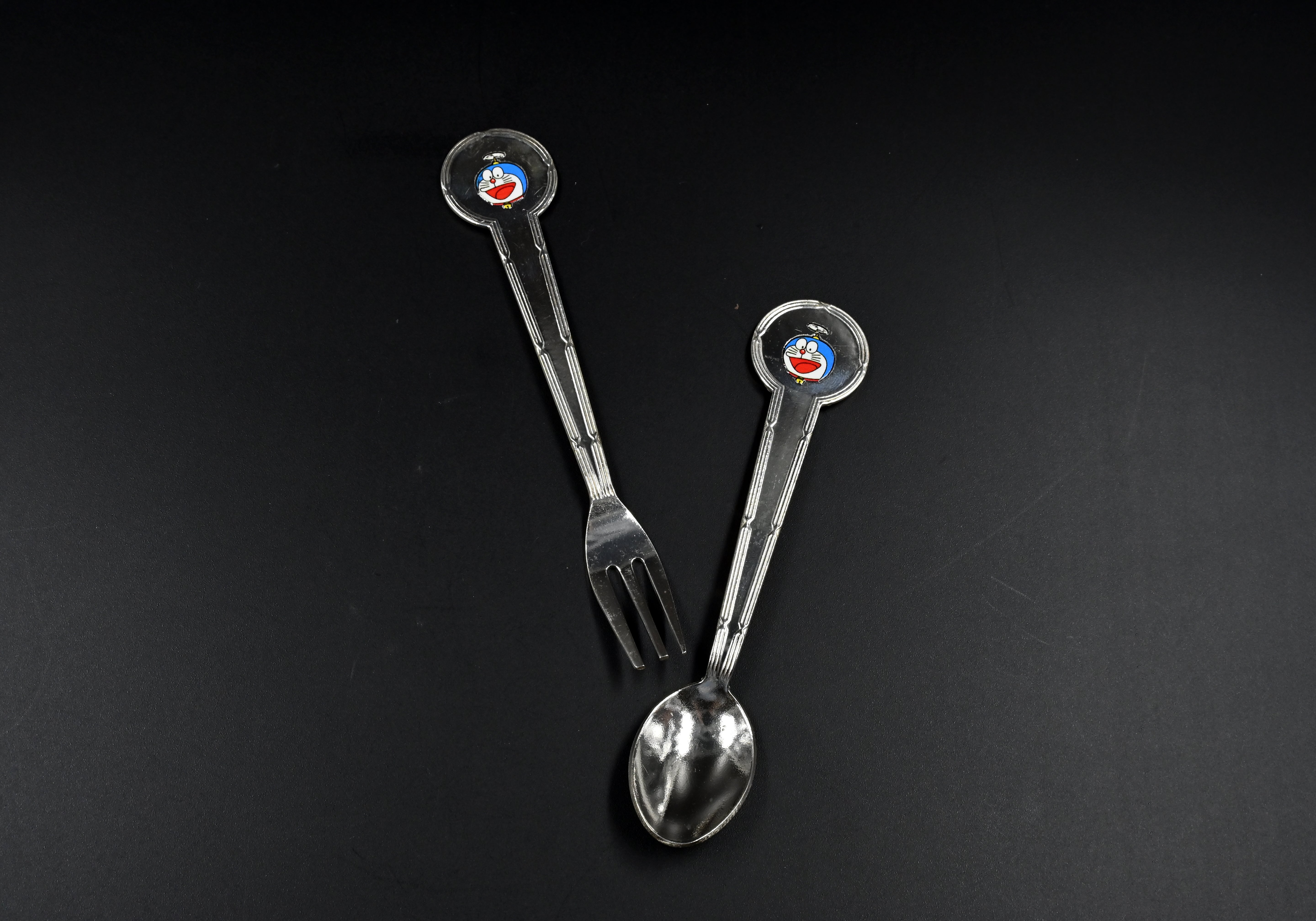 Silver doraemon feeding set for baby
