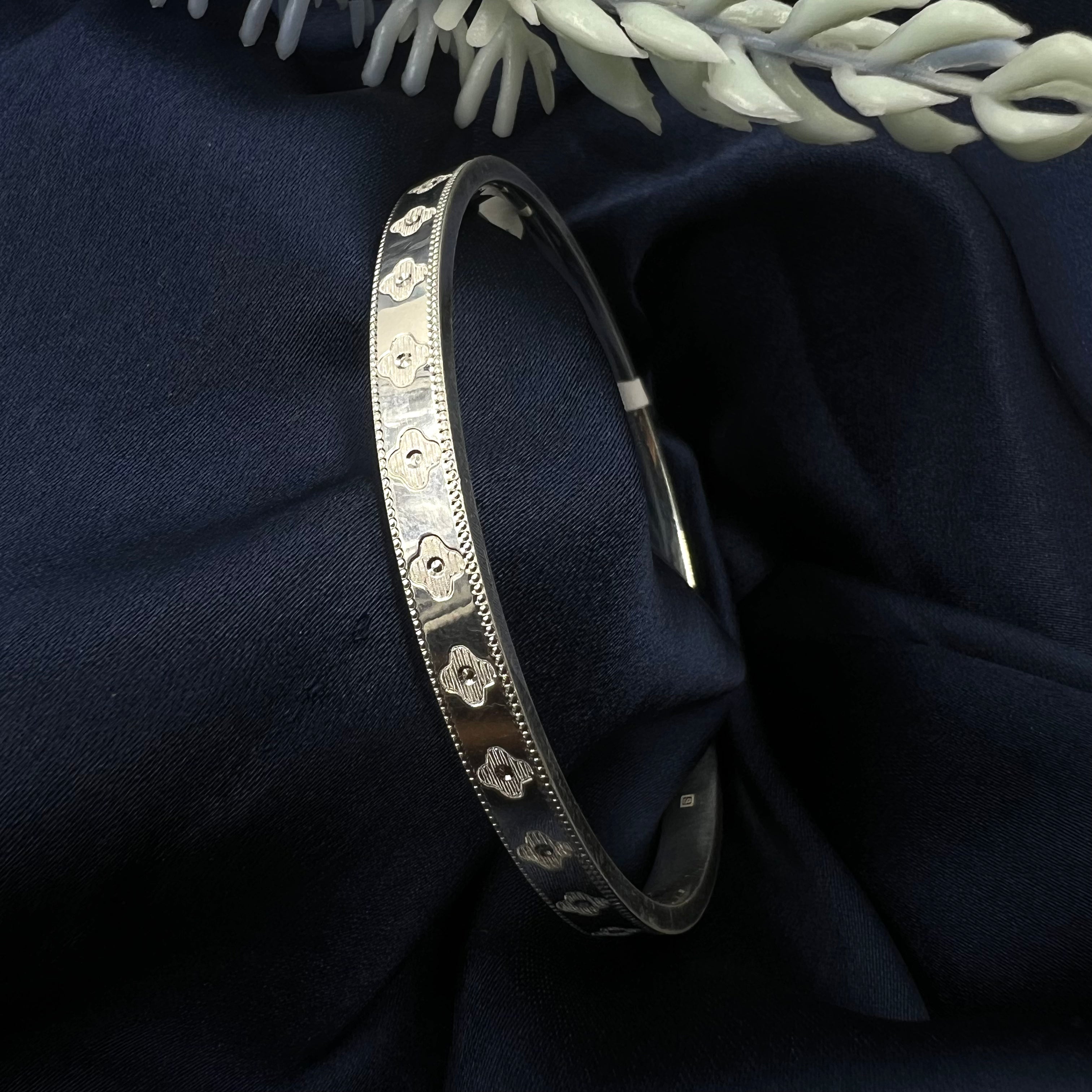 solene silver bangle 925 design