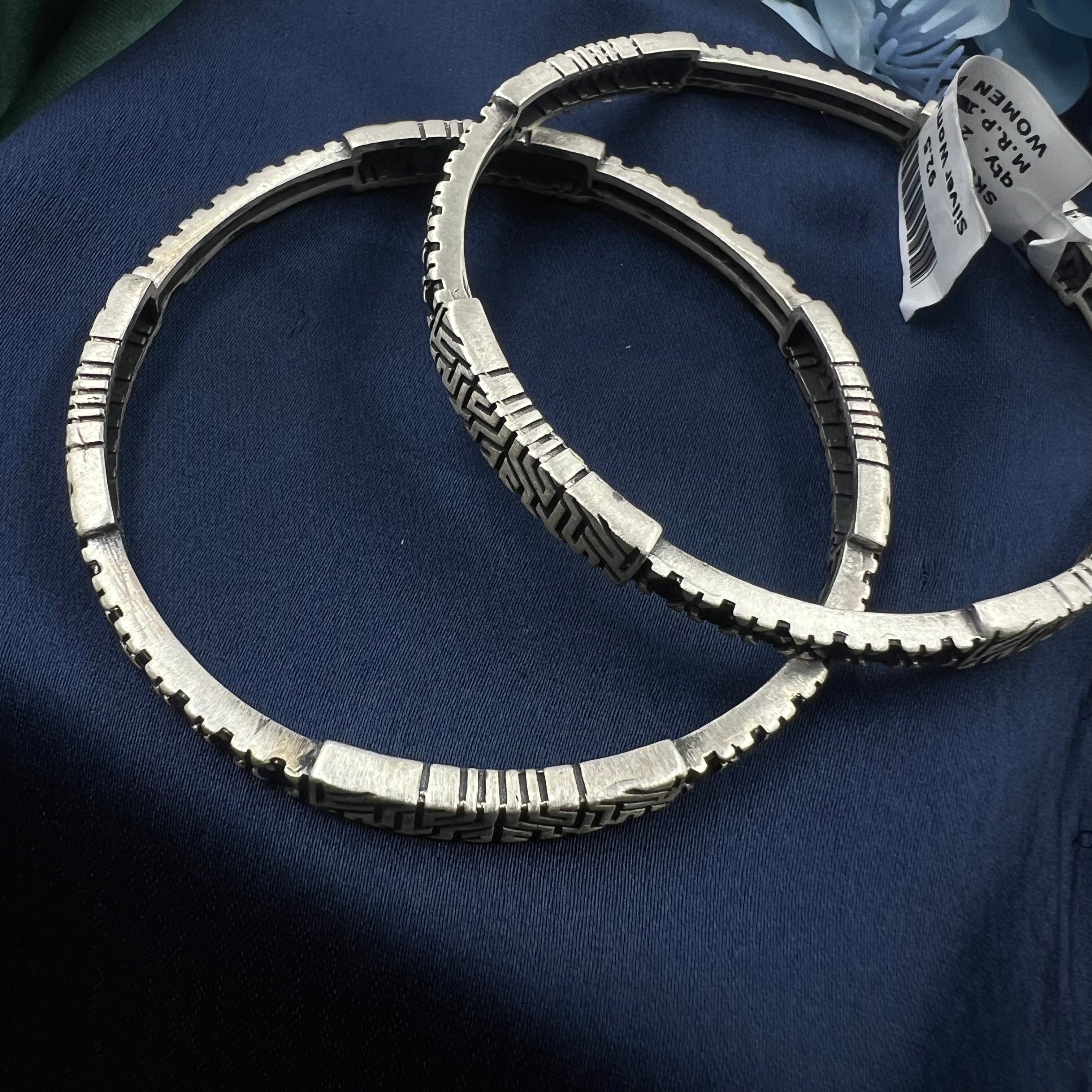 stylish mira silver bangles