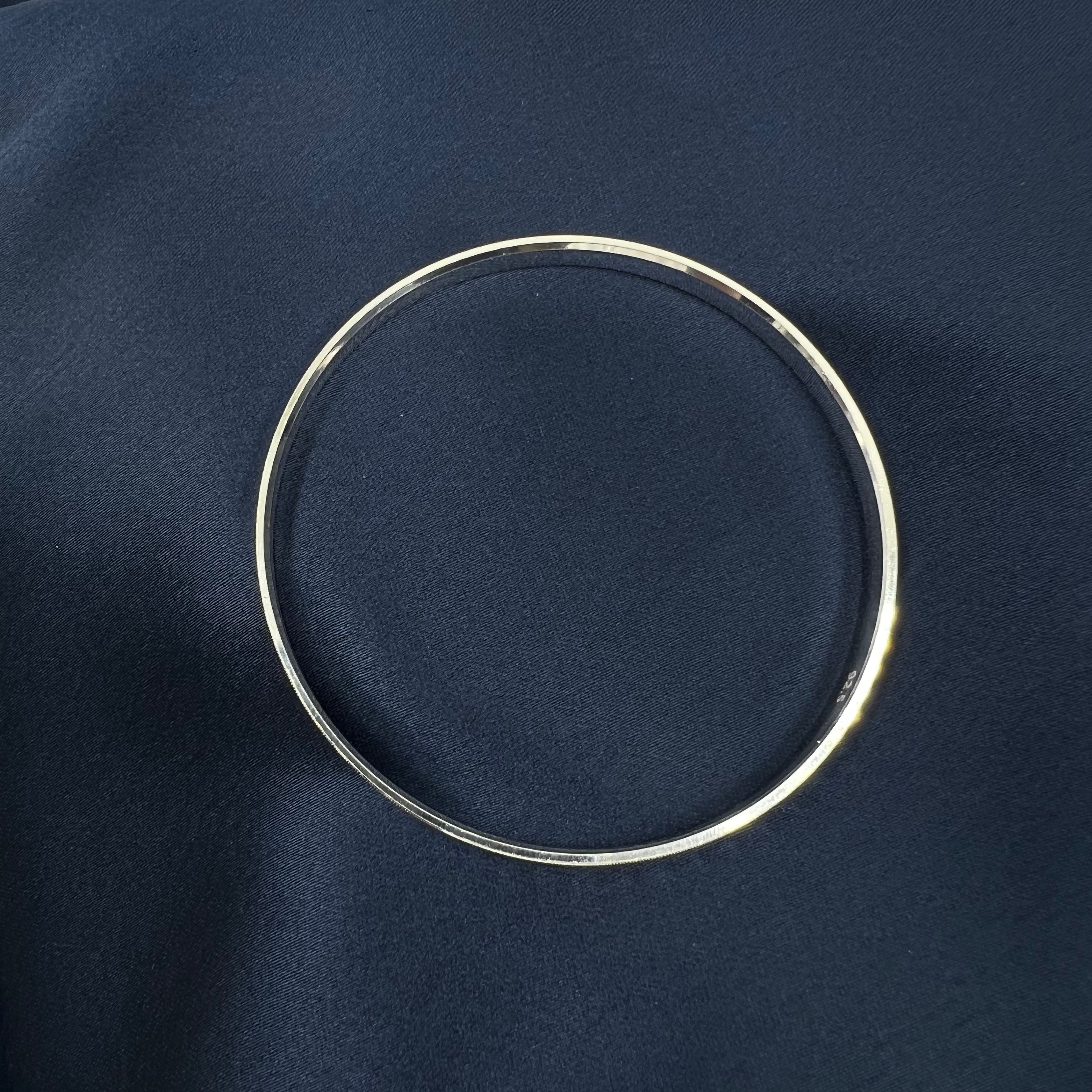 stylish silver bangles set
