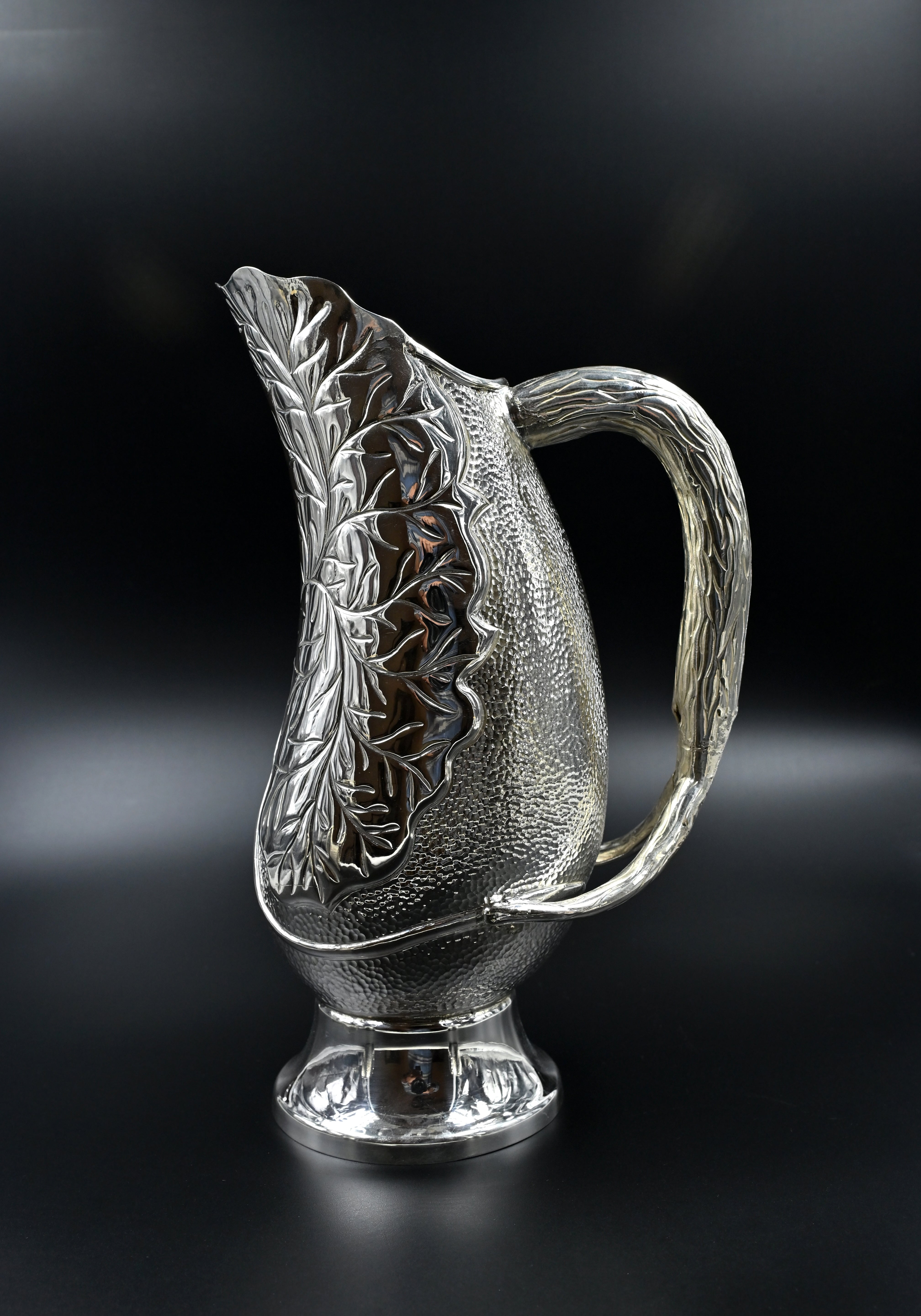 Detailed Taru jug and glass set in 925 silver