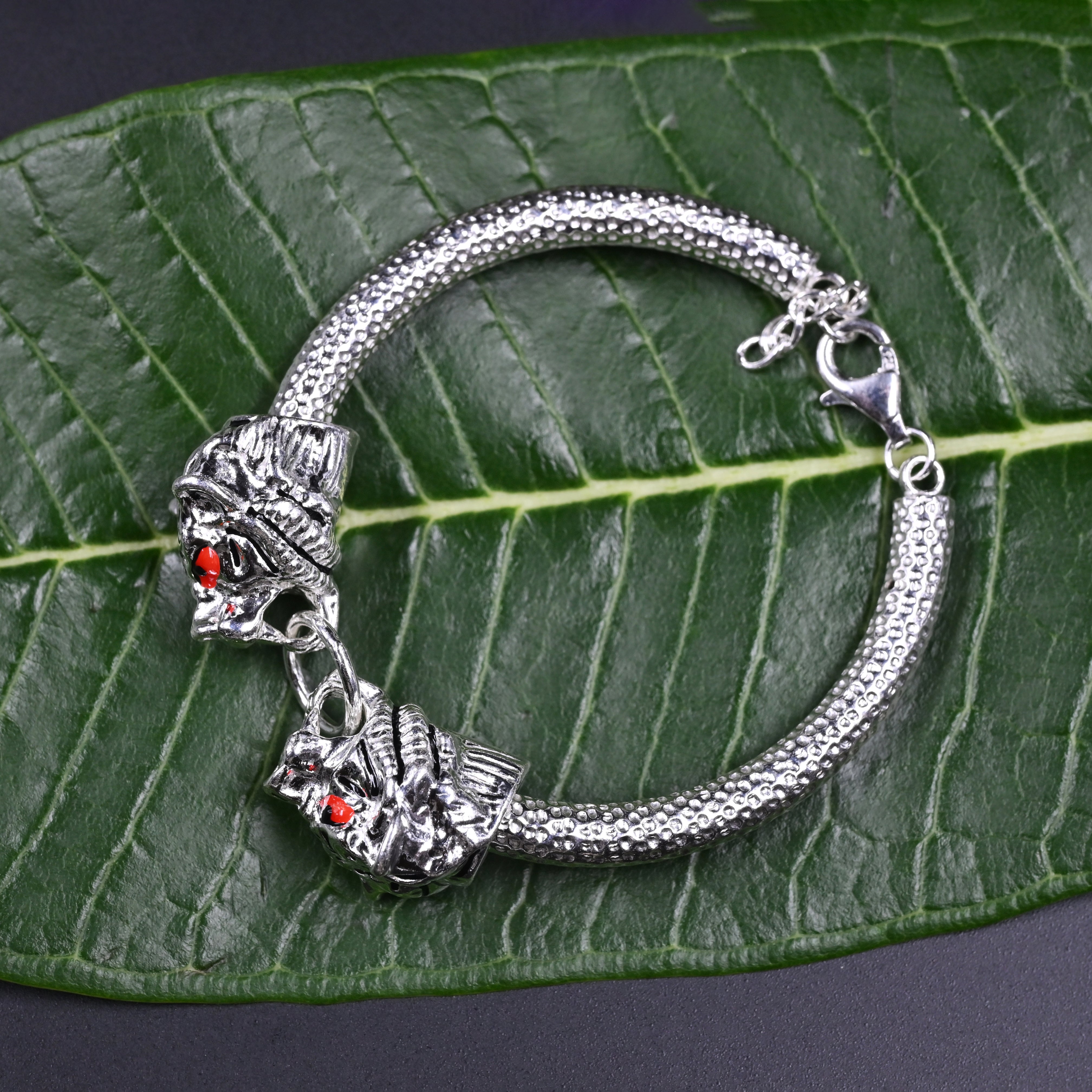 Twin Roar bracelet crafted in 925 silver